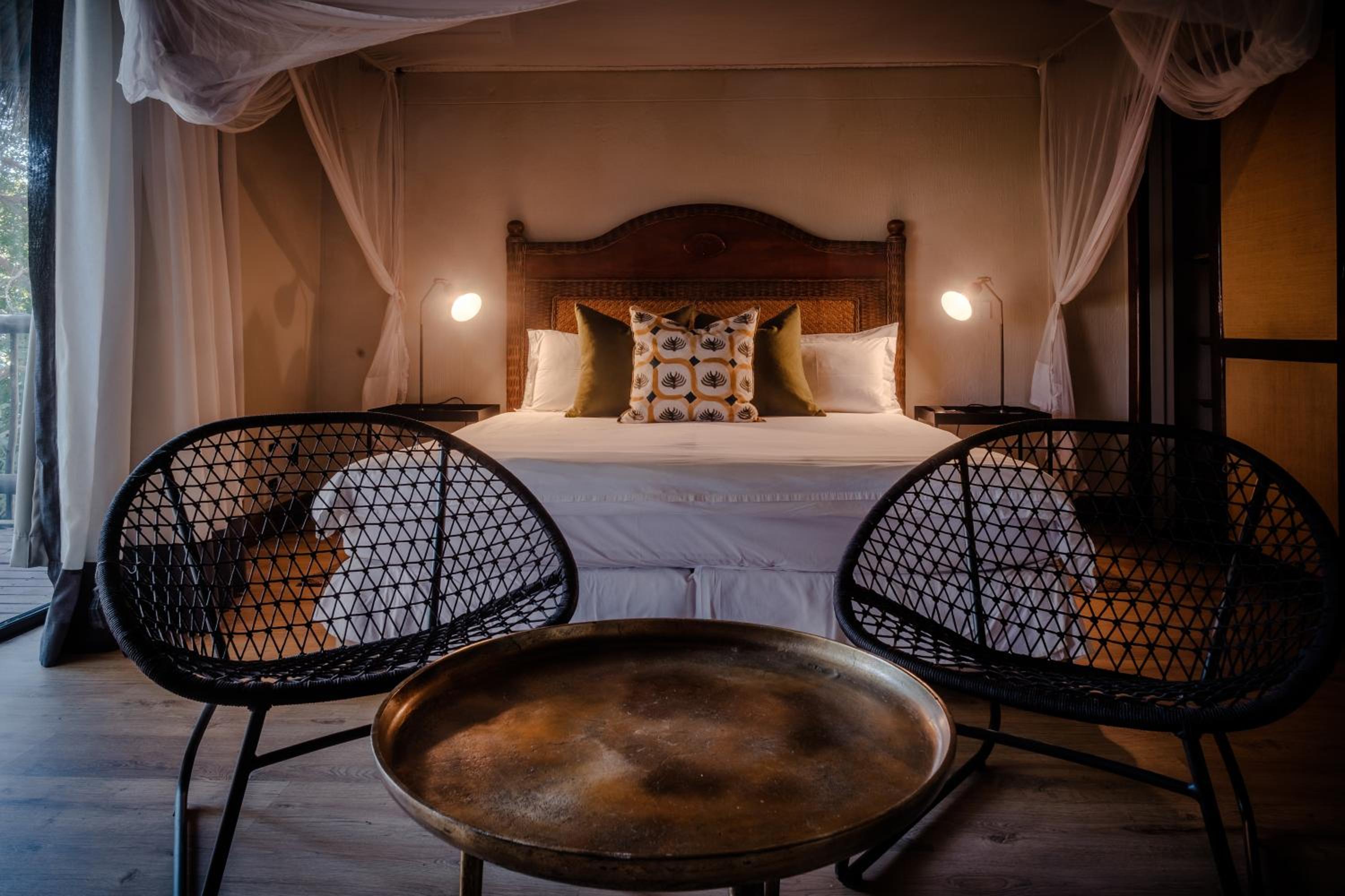 Chobe Marina Lodge