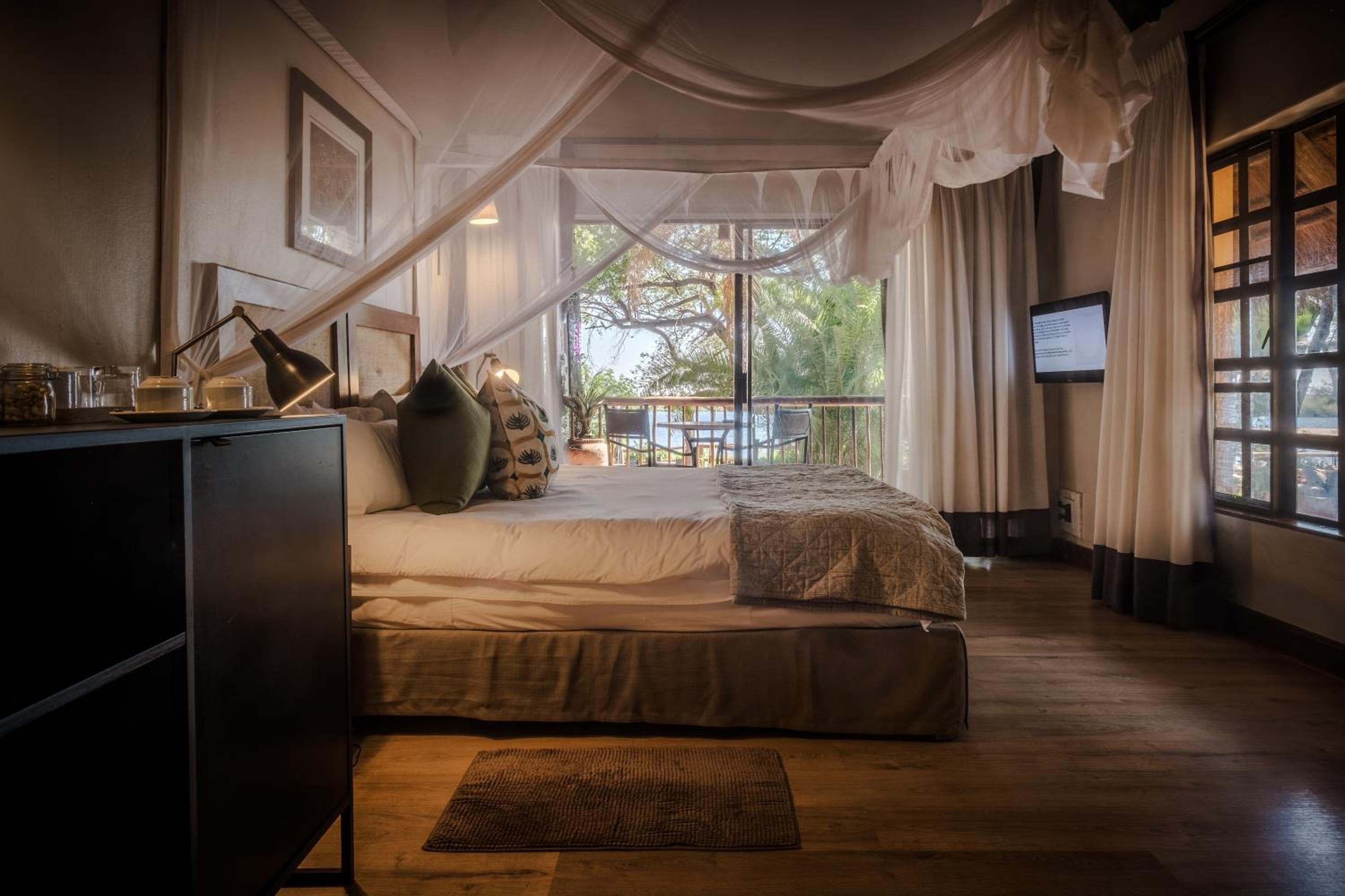 Chobe Marina Lodge