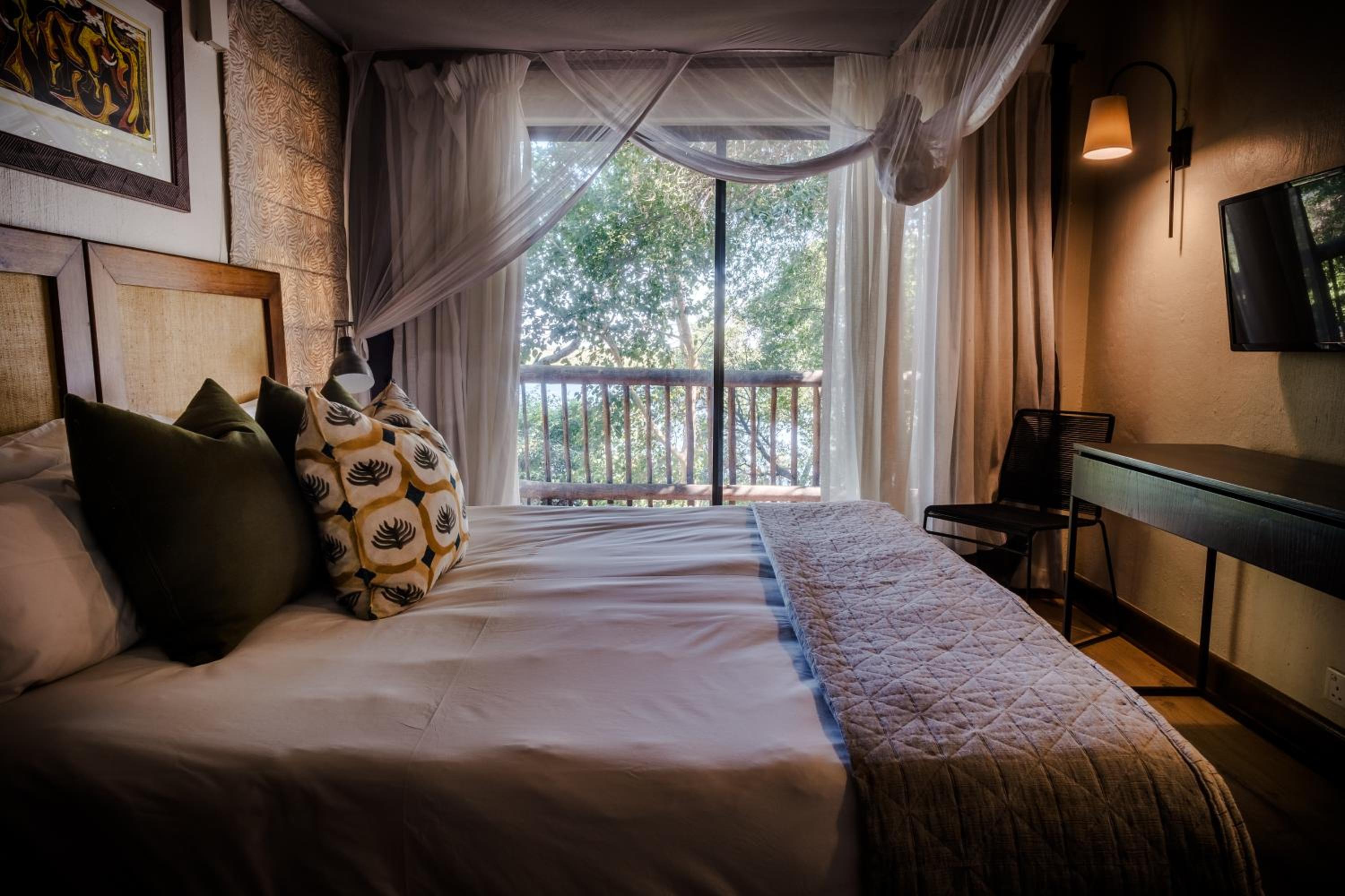 Chobe Marina Lodge
