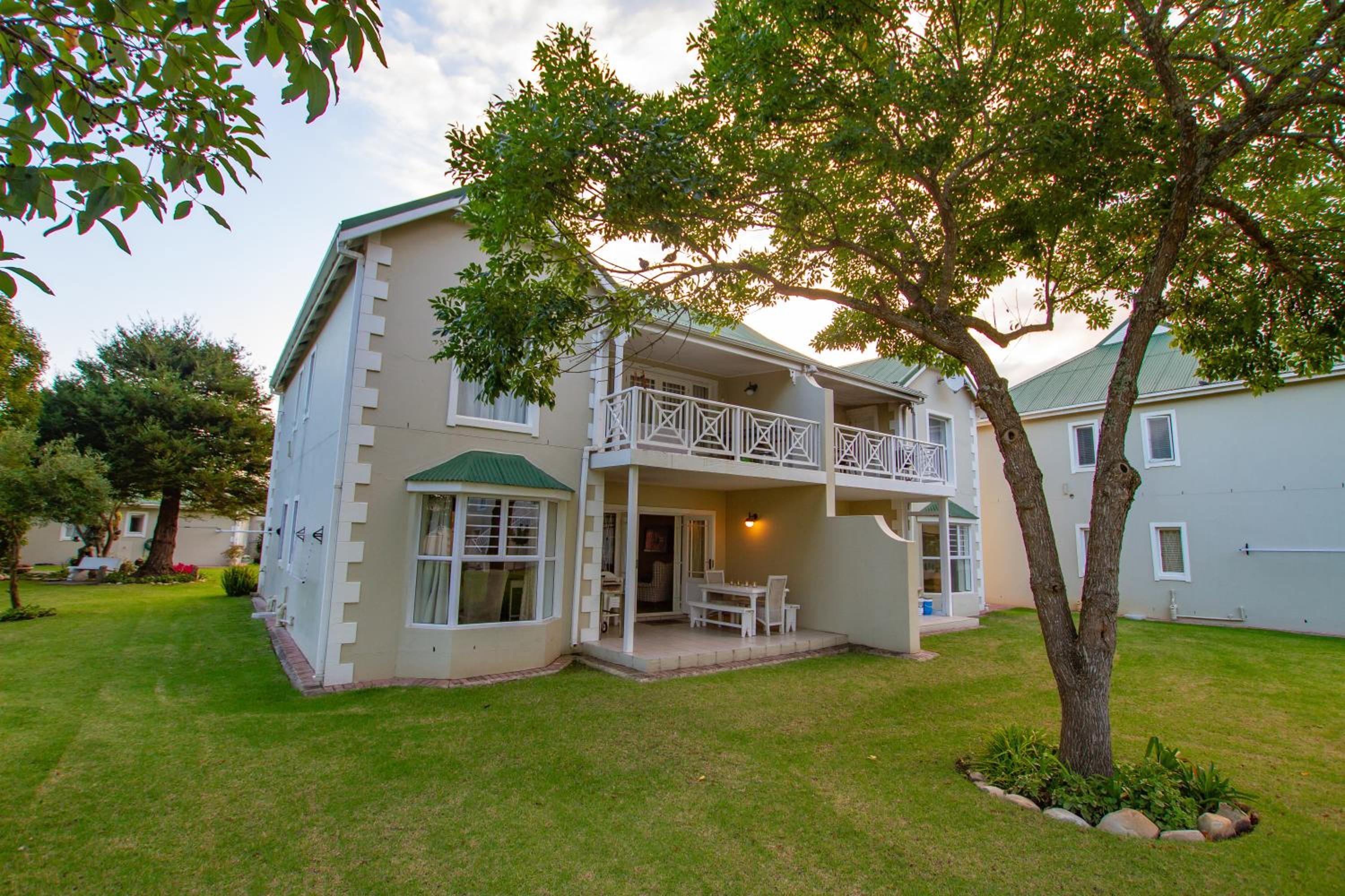 Riverclub Villas
