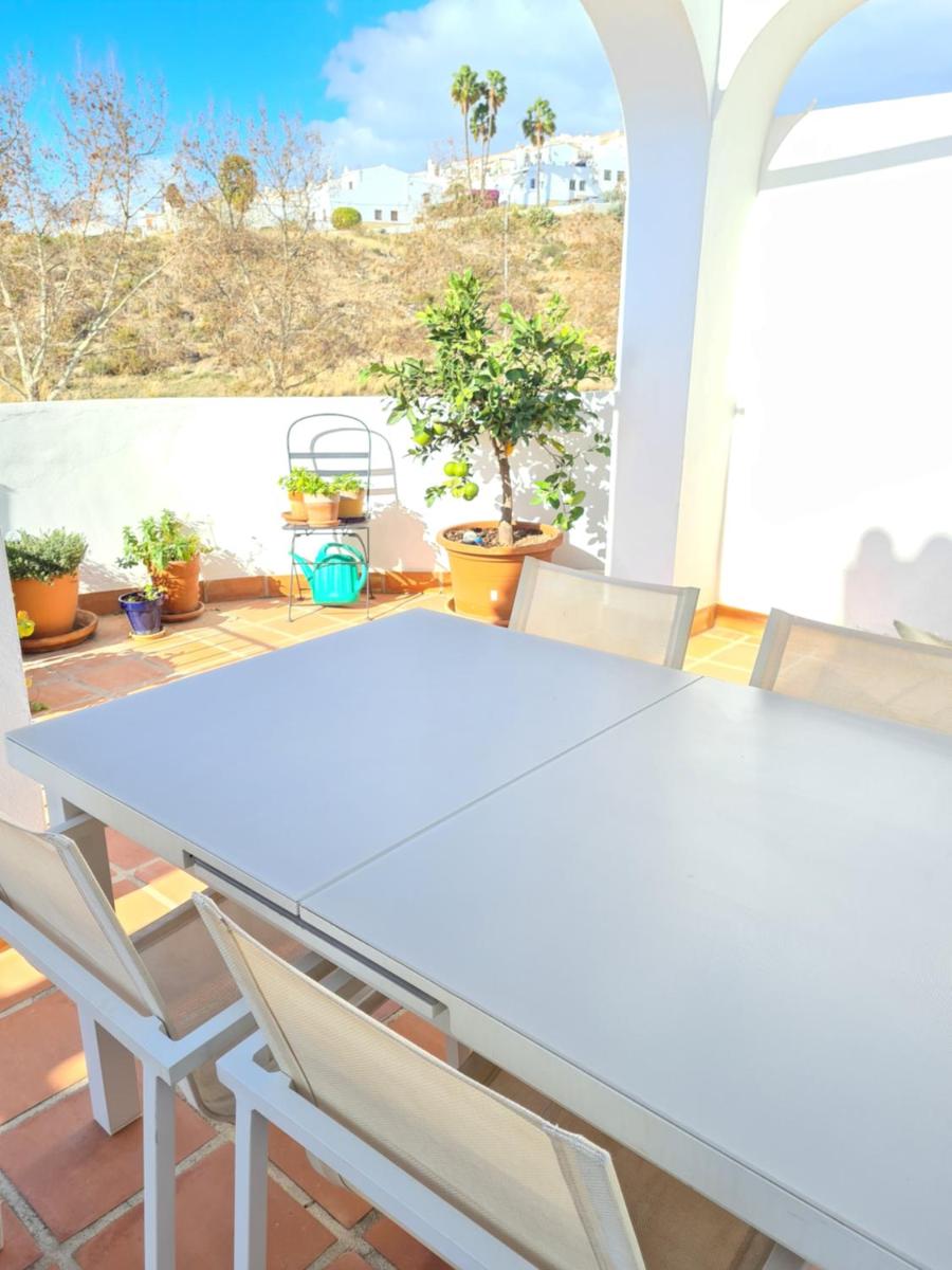 ADOSADO EN NERJA URB FLAMINGO photo 3