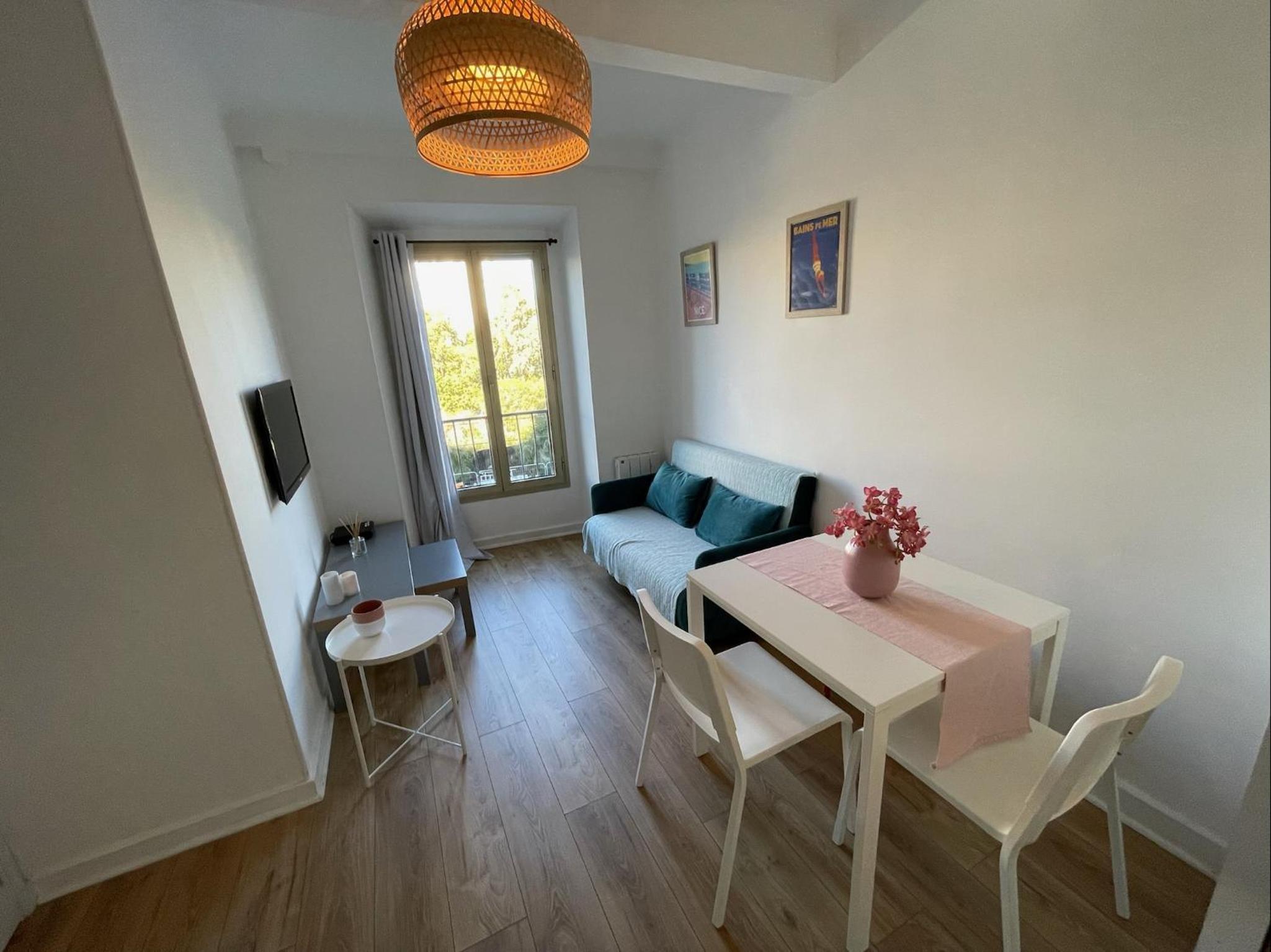 Nice Renting - JAURES - Cosy Flat - Nice old town - Great view - AirCon photo 5