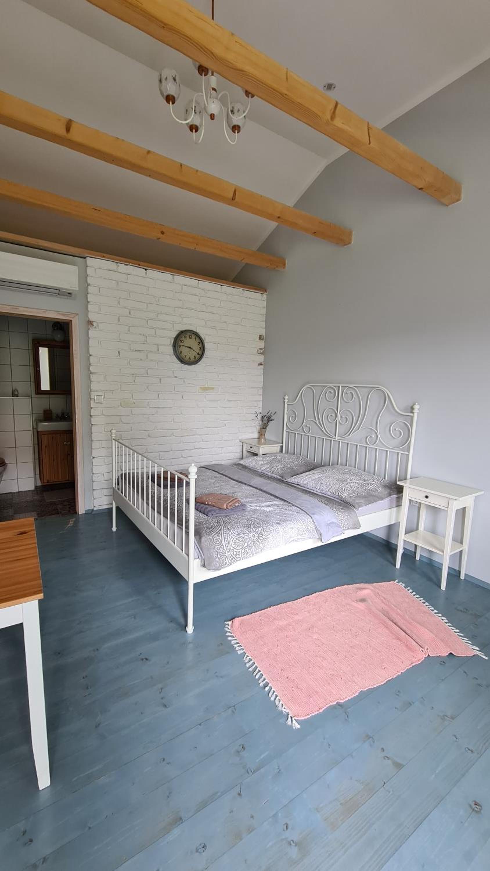 La Bobul Apartments