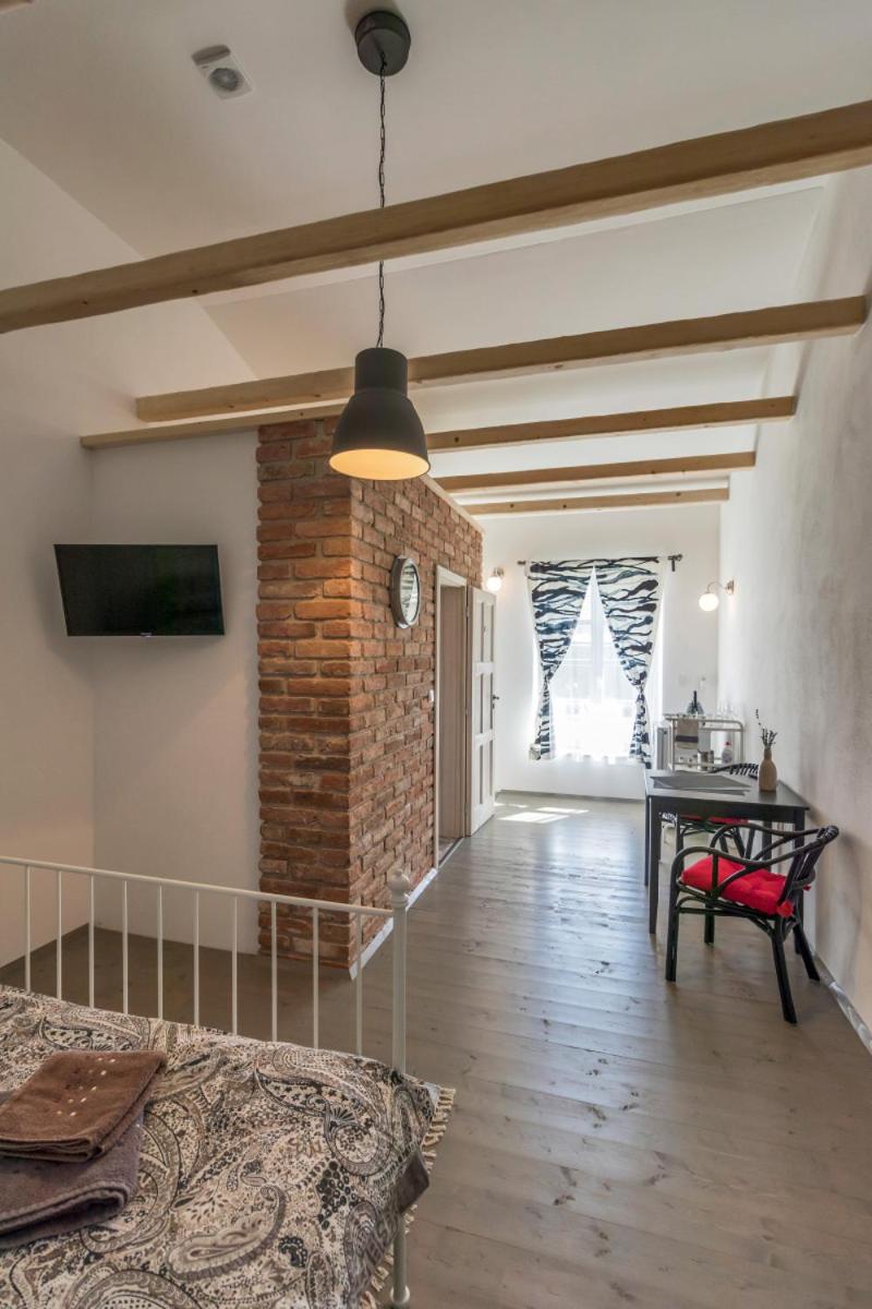 La Bobul Apartments