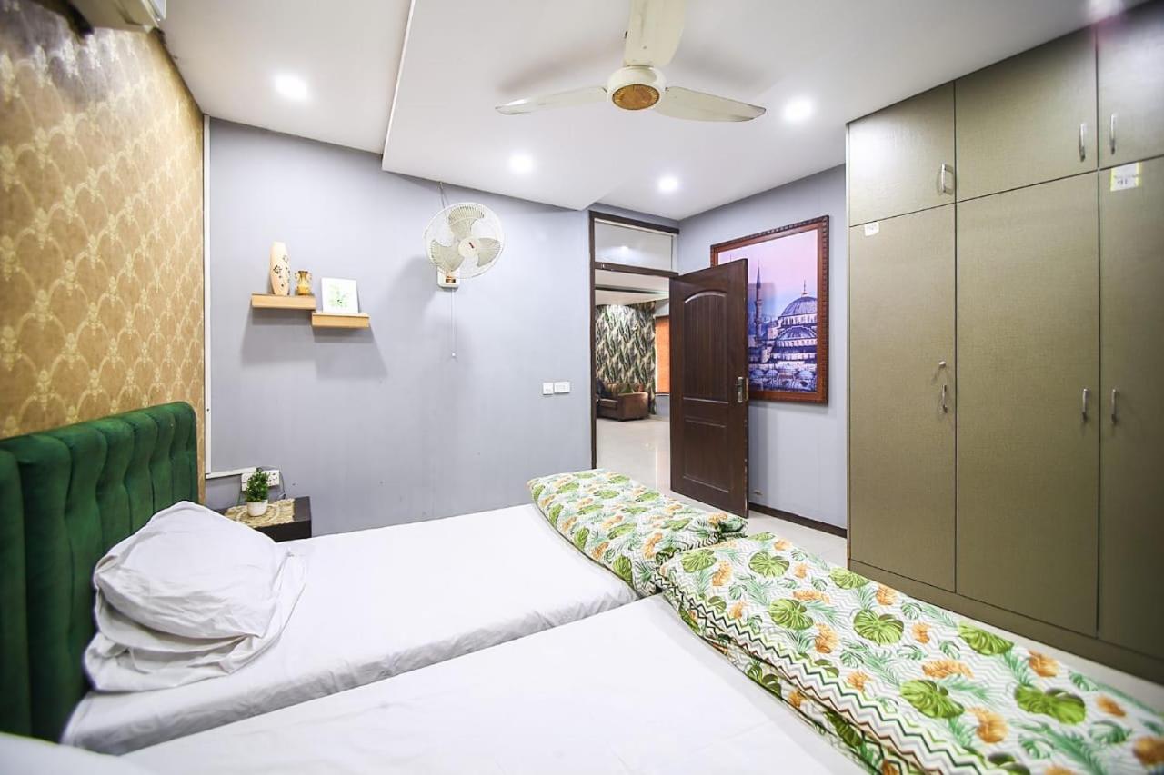 One & Two Bedrooms Apartment Near DHA & Airport