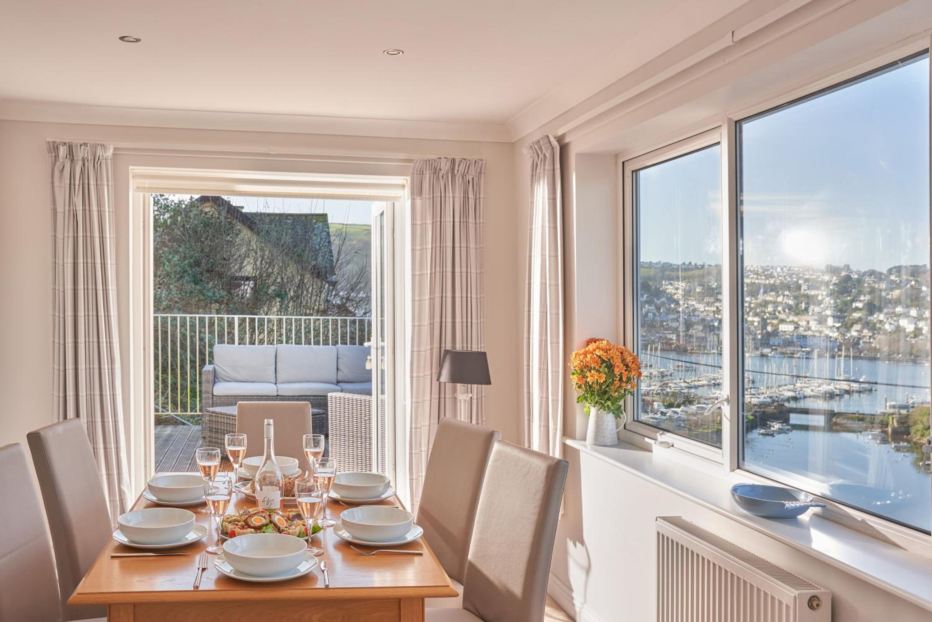 Port Side - Boutique Home with Outstanding River Views view 5