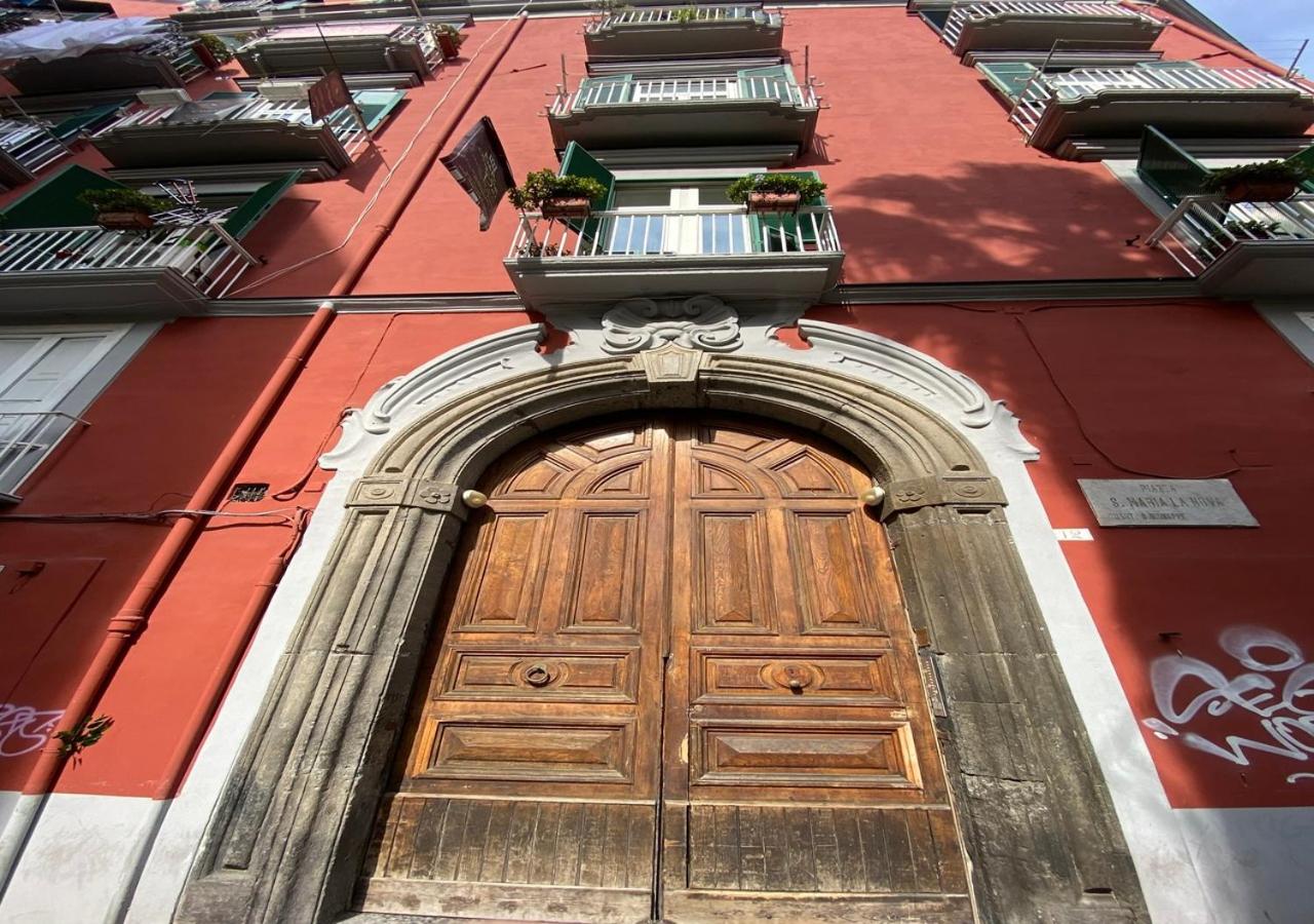 NovaNova — Naples