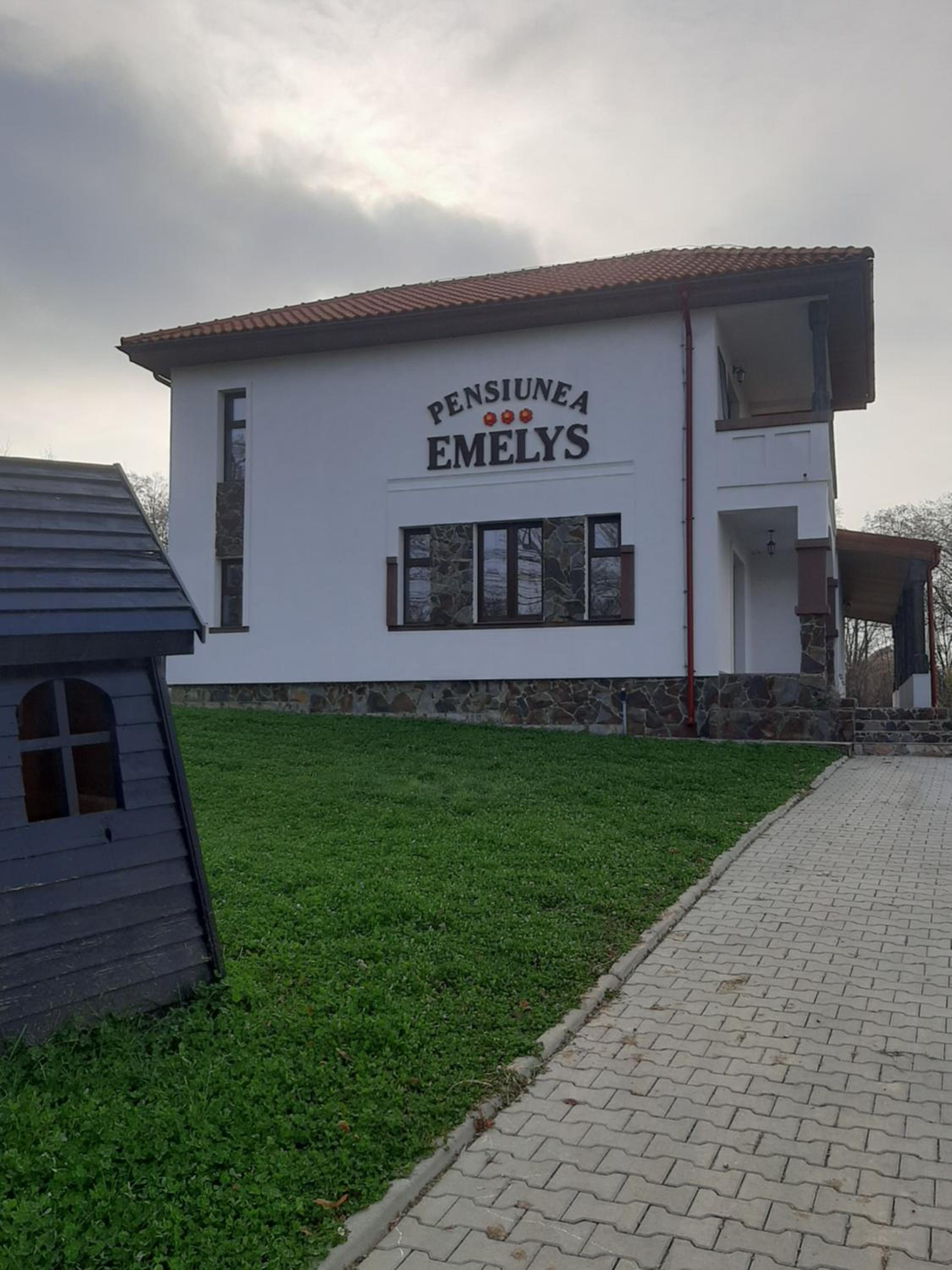 Pensiunea Emelys, Iasi view 4