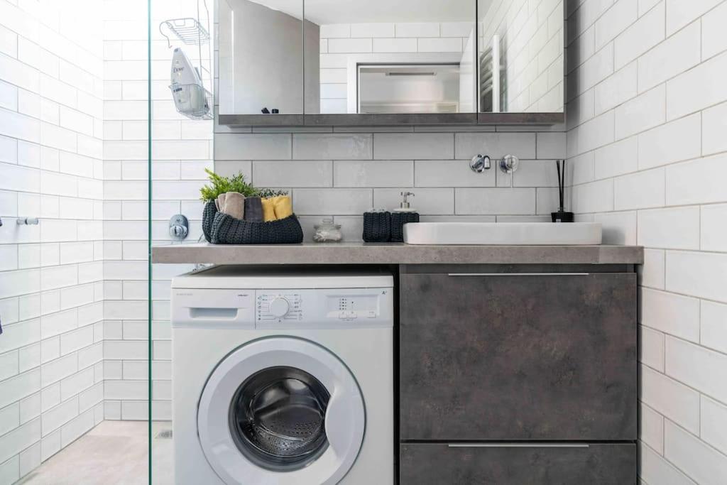 Emfasis loft Spacious & Elegant Athens photo 4