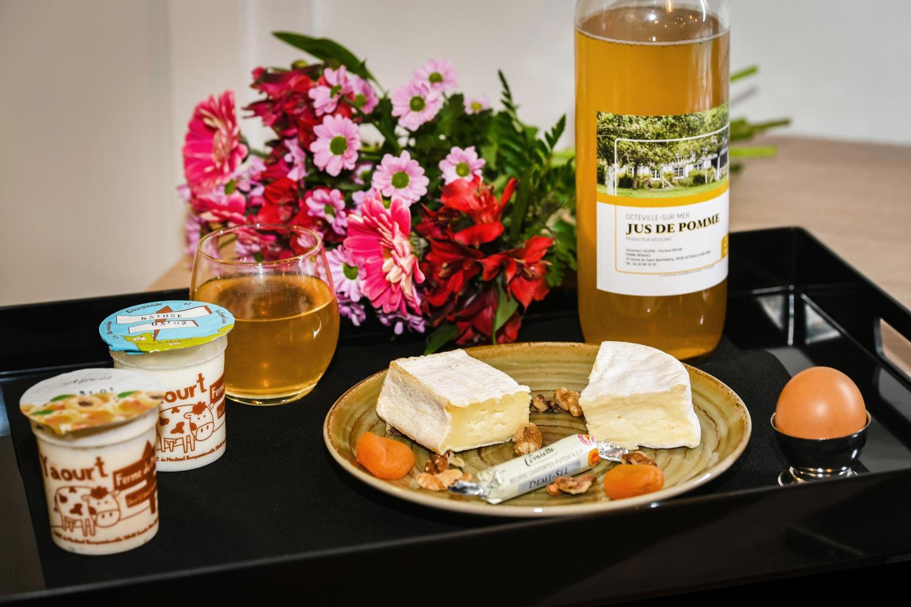 Le Havre Vacations - Best Western Plus Le Havre Centre Gare - Property Image 1