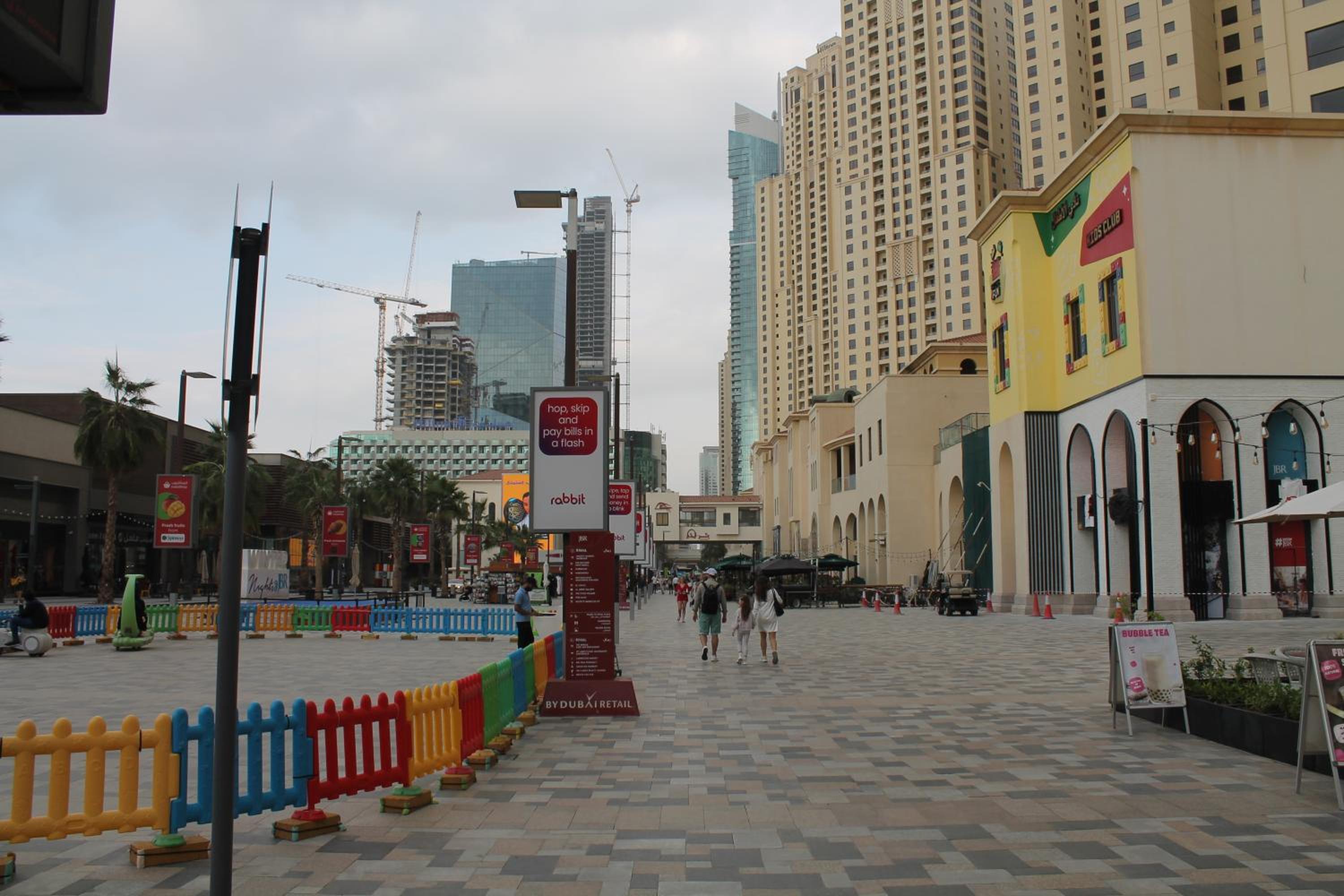 Newly furnished One Bedroom Apartment next to Metro & Beach in Marina Residence