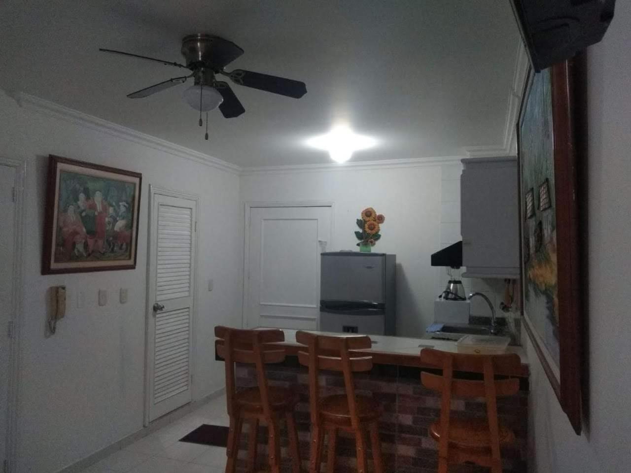 Acogedor apartamento a 15 metros del mar
