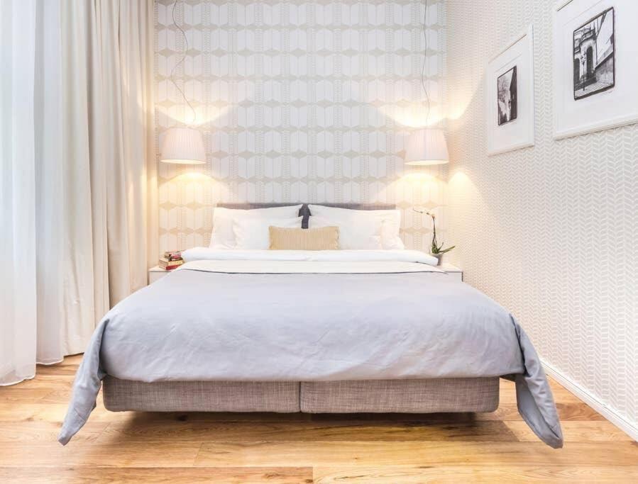 UNIQUE Old Town apartments at Palace Dlouha