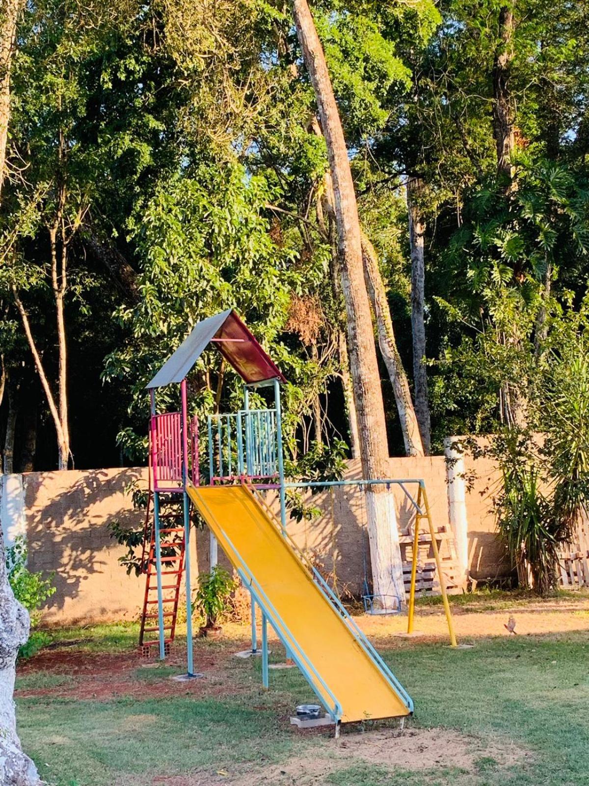 Chácara Recanto da Natureza, com Piscina e Próxima das Cataratas e Aeroporto