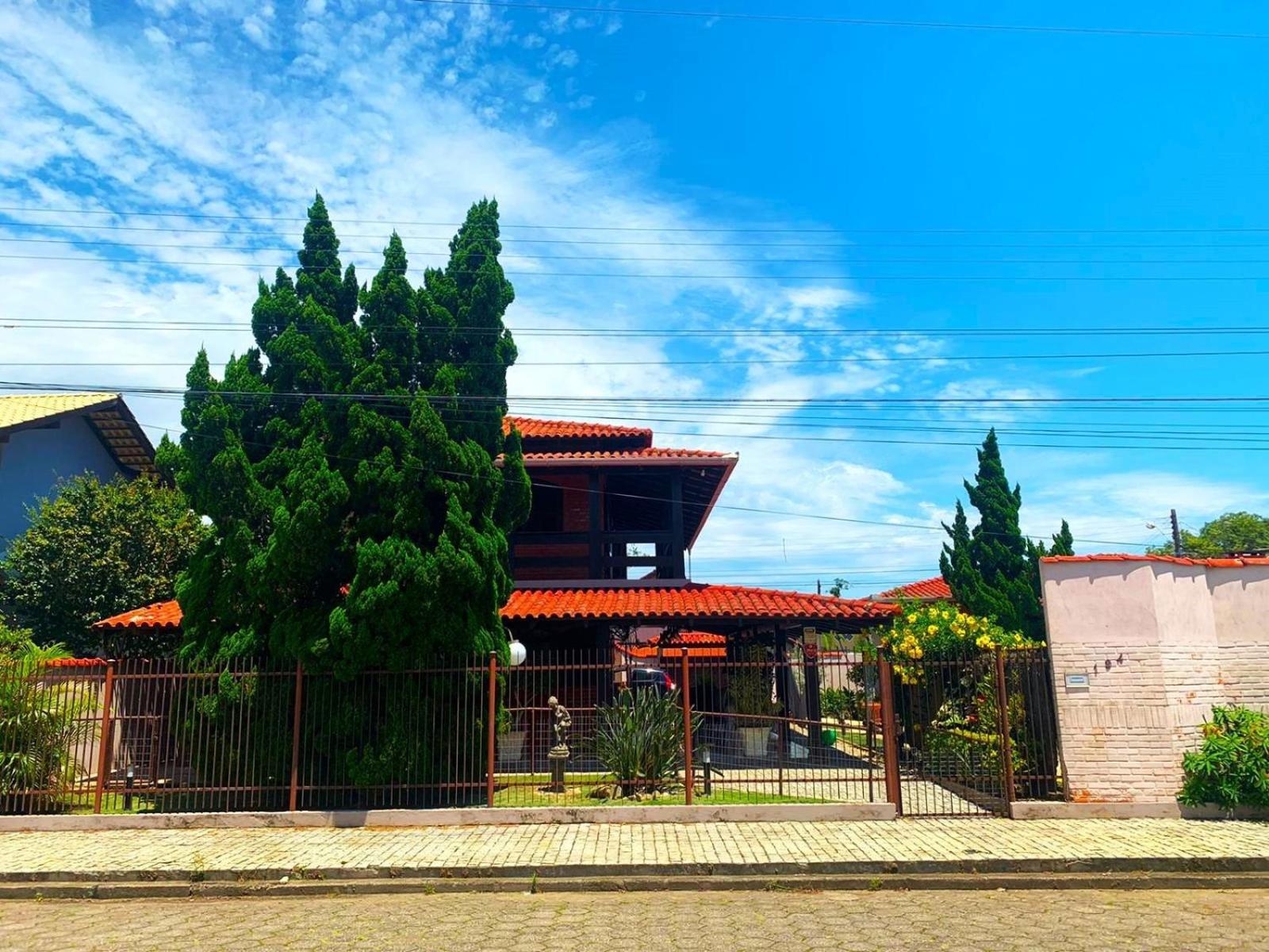 Casa com Piscina em Penha/SC - Beto Carrero view 5