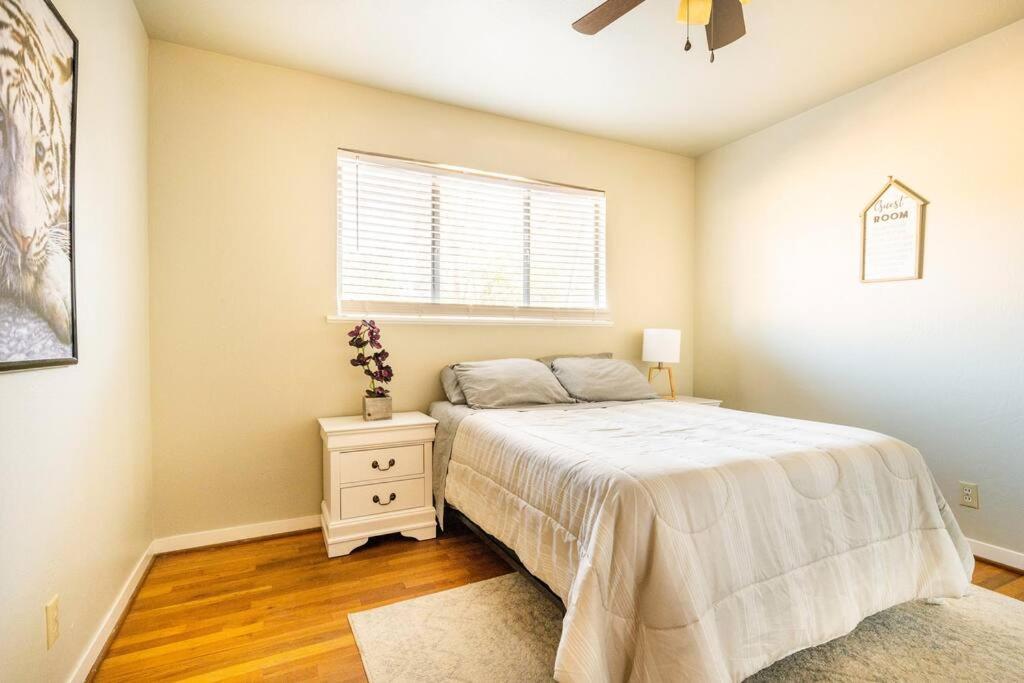 Yuba City Vacations - Misha's HunnHaven - Property Image 8