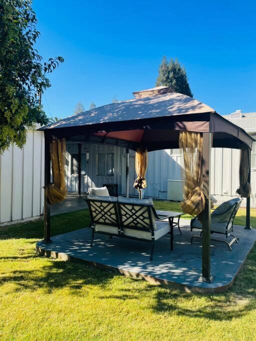 Yuba City Vacations - Misha's HunnHaven - Property Image 3