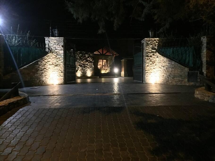 John’s Home on Wine Route