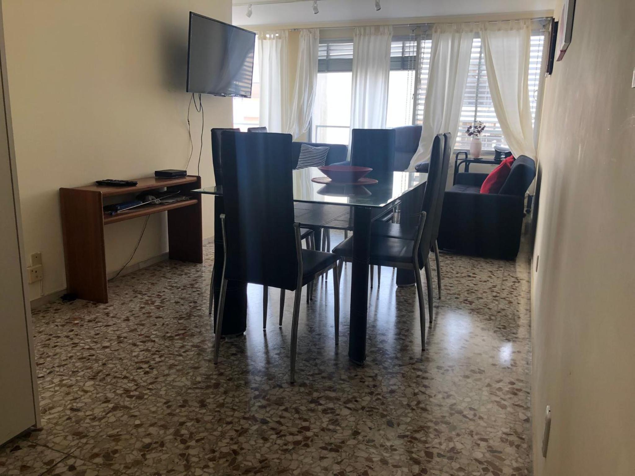 DEPARTAMENTO APOLO PUNTA DEL ESTE DEPTO 201 SEGUNDO PISO sobre CALLE PRINCIPAL GORLERO