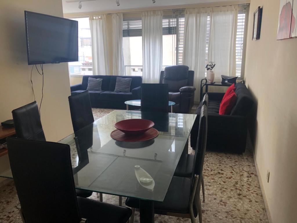 DEPARTAMENTO APOLO PUNTA DEL ESTE DEPTO 201 SEGUNDO PISO sobre CALLE PRINCIPAL GORLERO