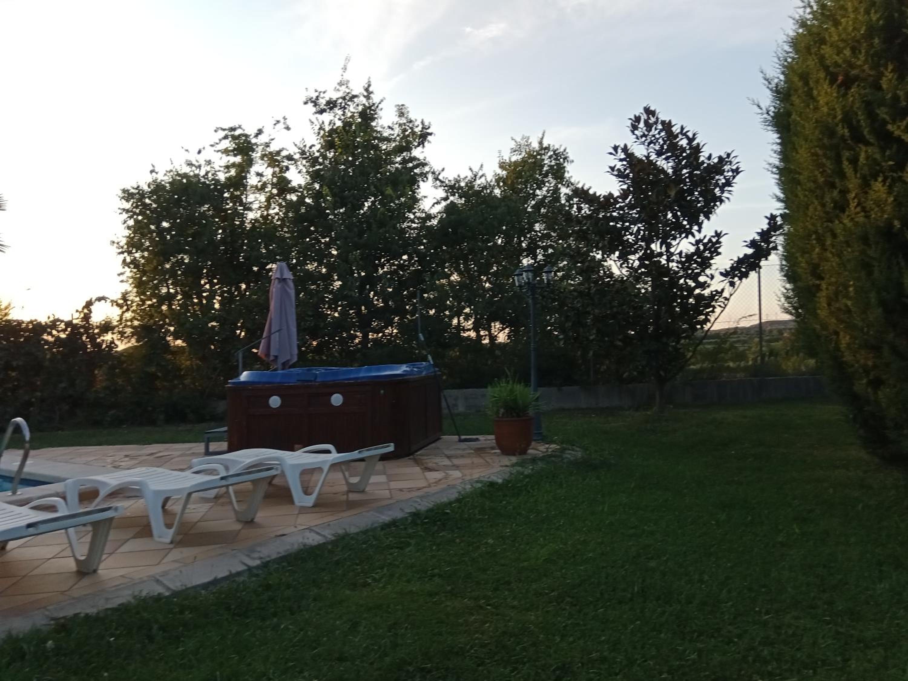 Photo 38