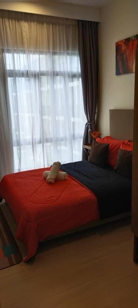 Timur Bay Sea View & Pool View 2BR Family Suite photo 6
