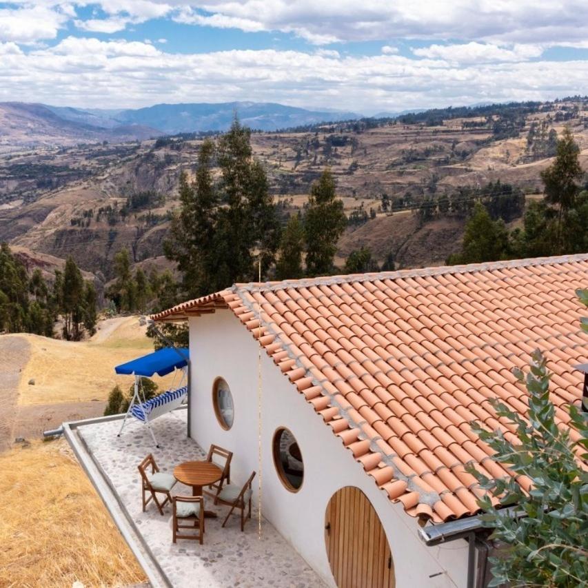 Las Casitas Quinua view 5
