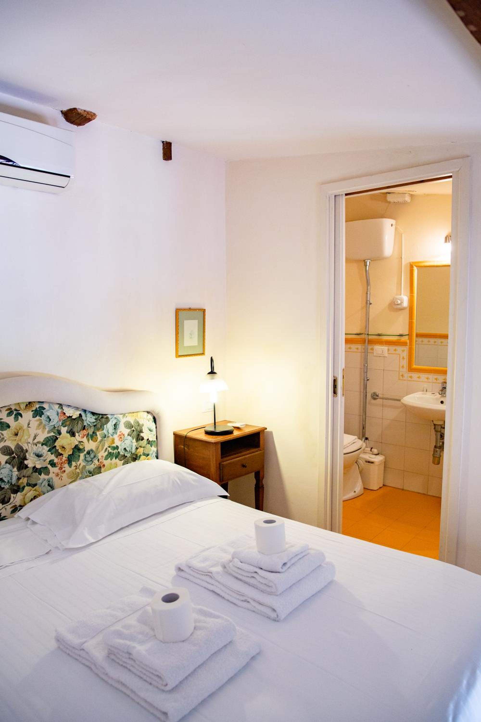 Tranquil Suite Near David