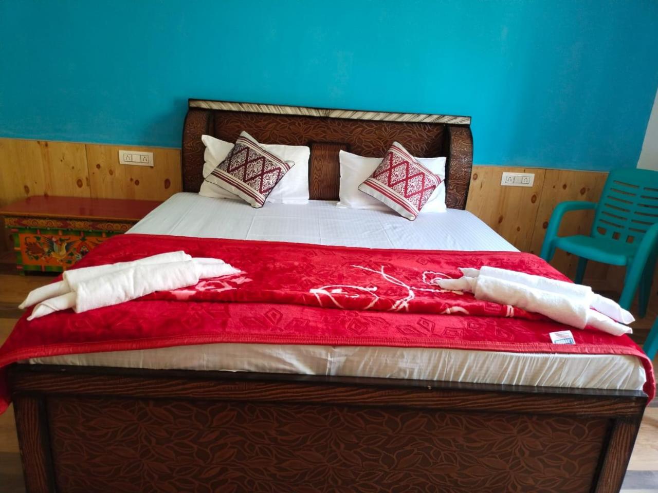 Photo 8