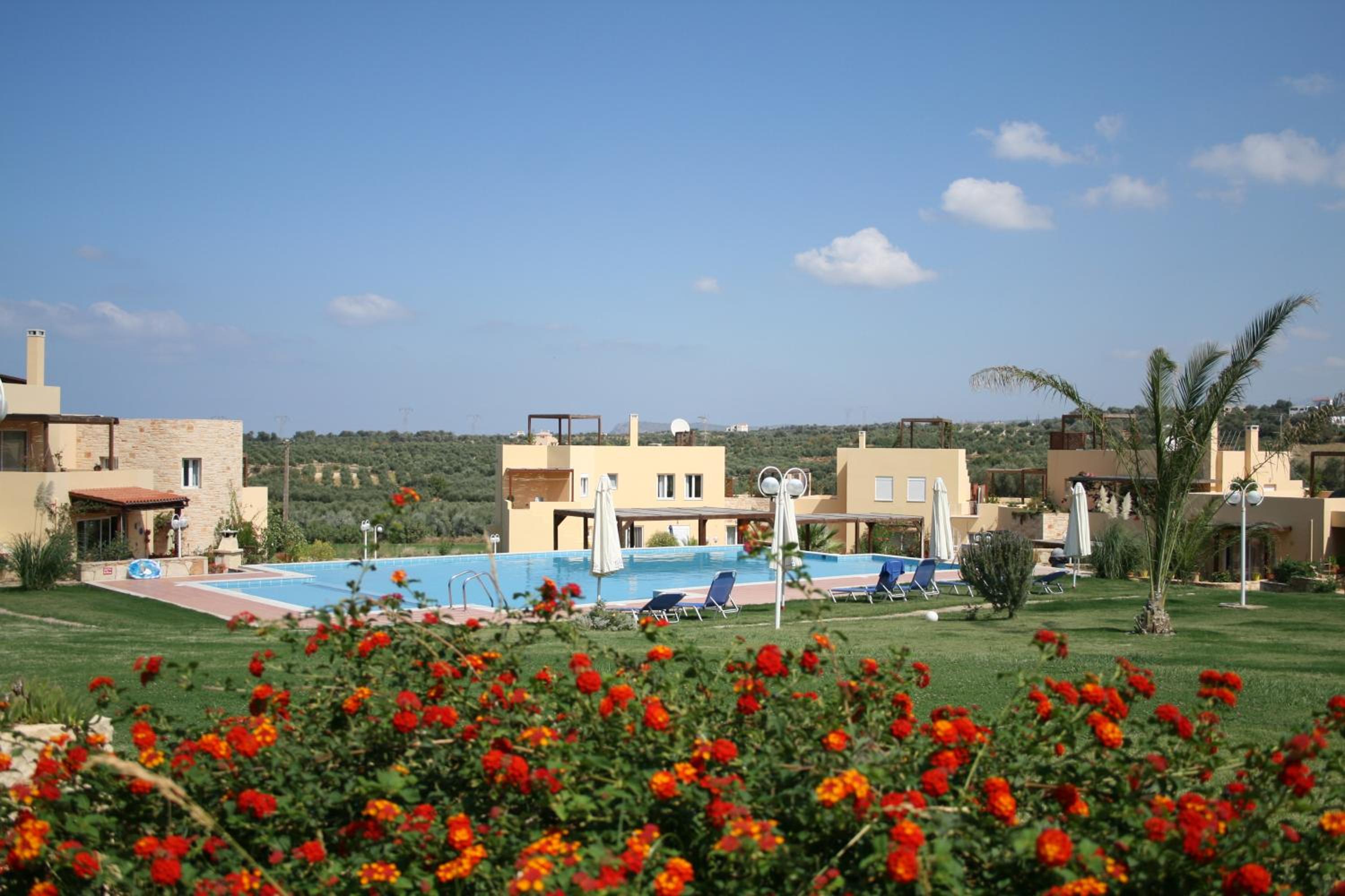 Pigi Paradise Residence view 3