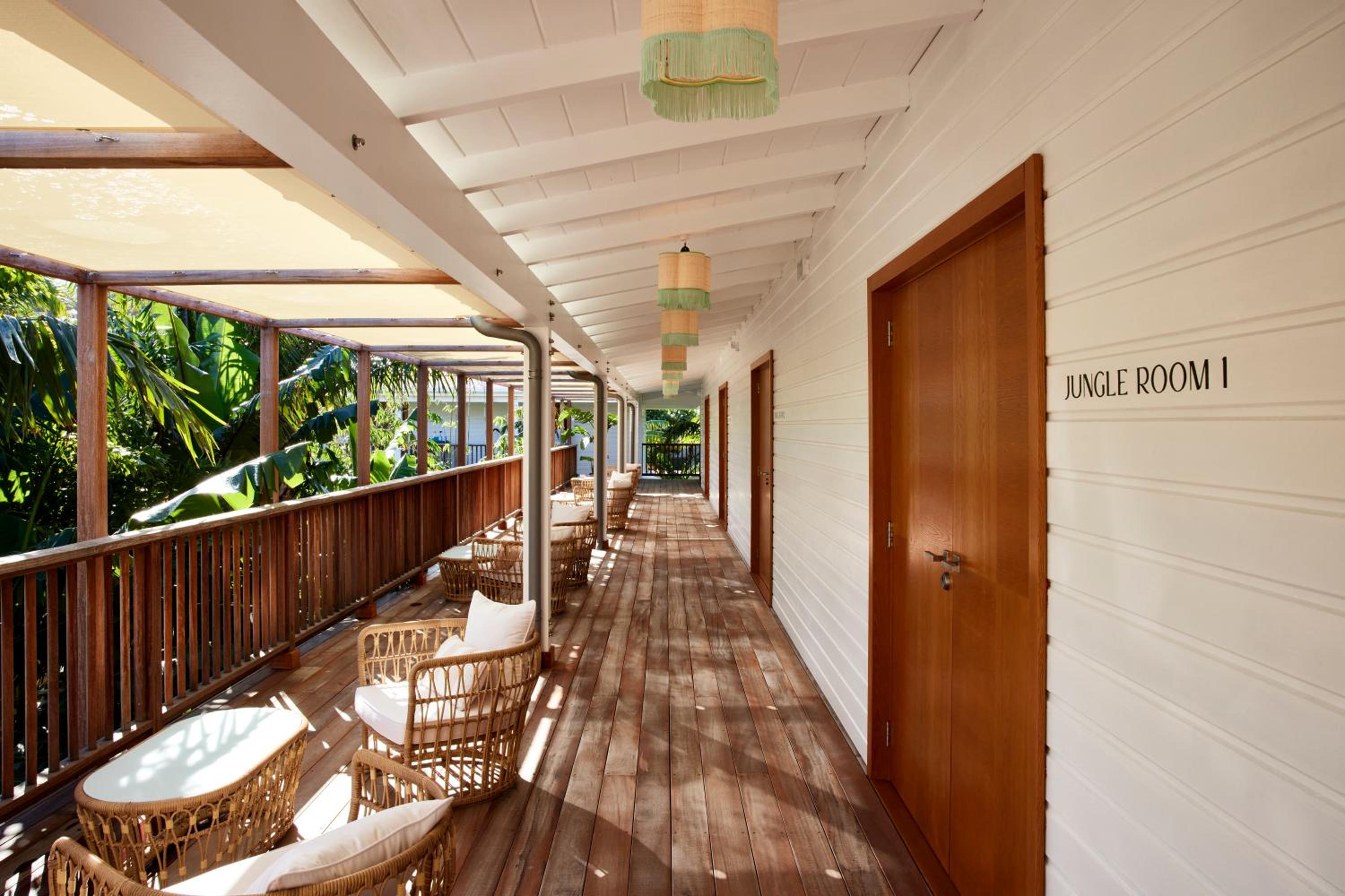 Balcony & Terrace