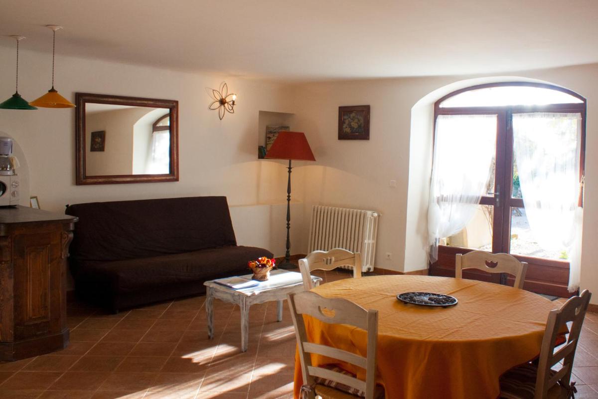 Photo 42