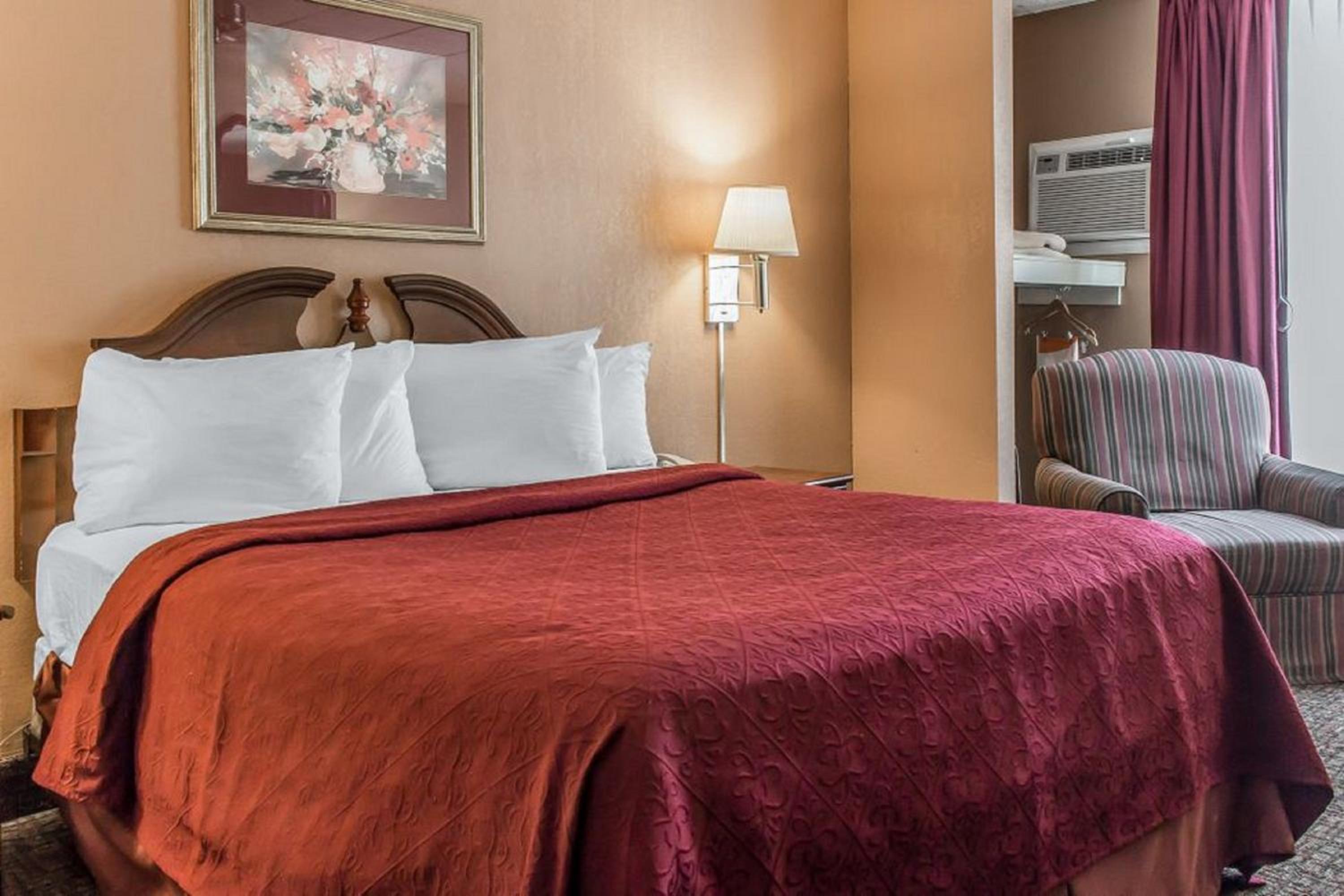 FairBridge Inn & Suites Poconos view 2