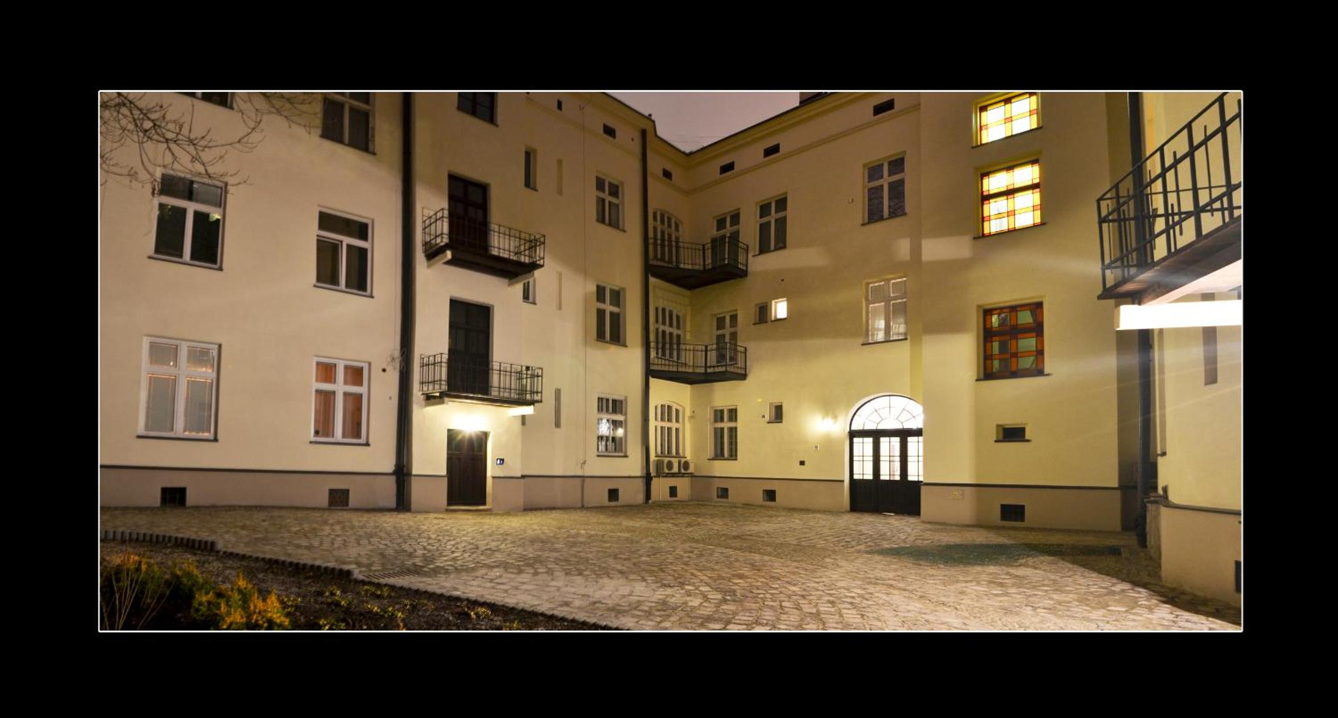 Photo 25
