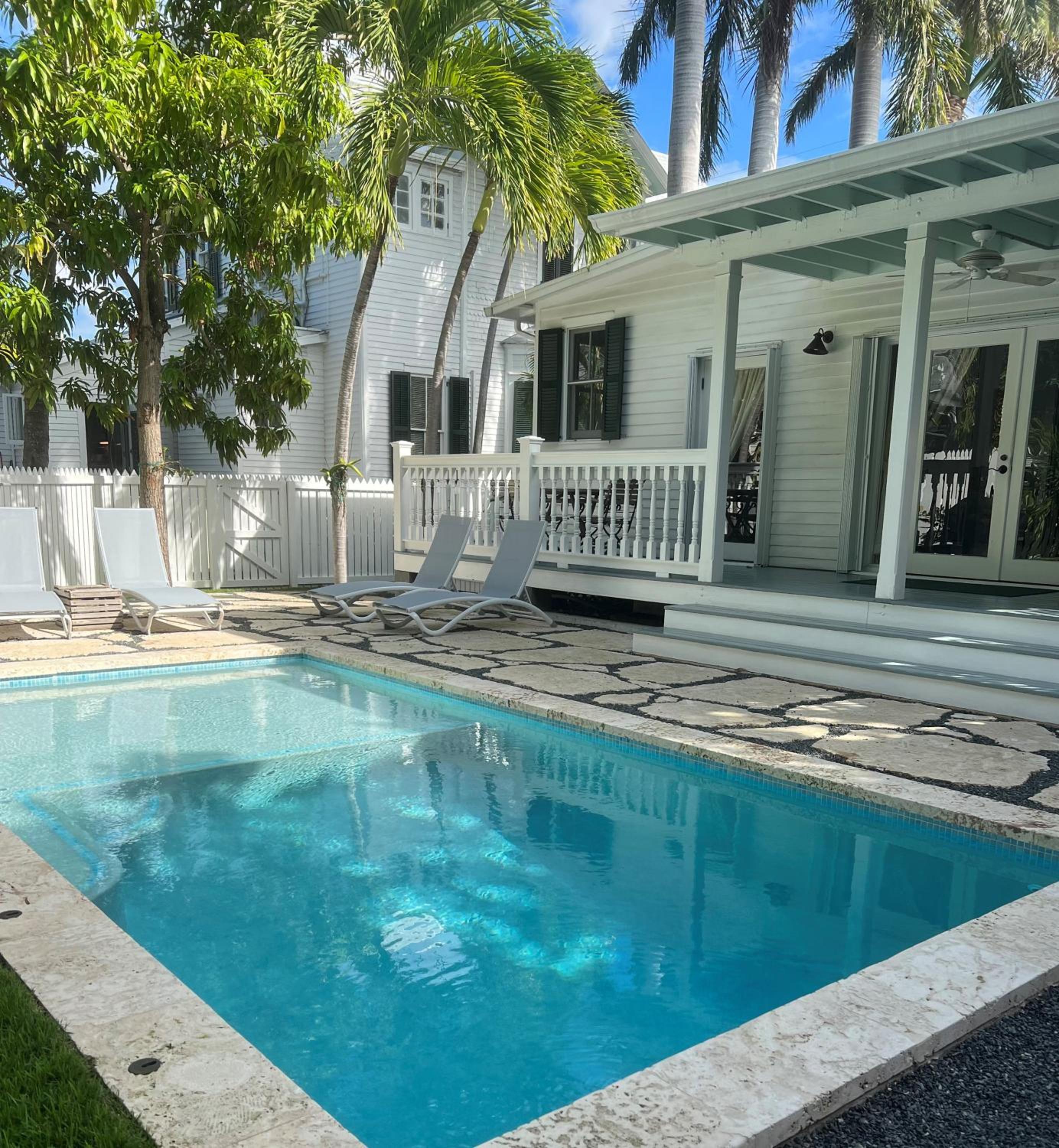 The Conch House Heritage Inn