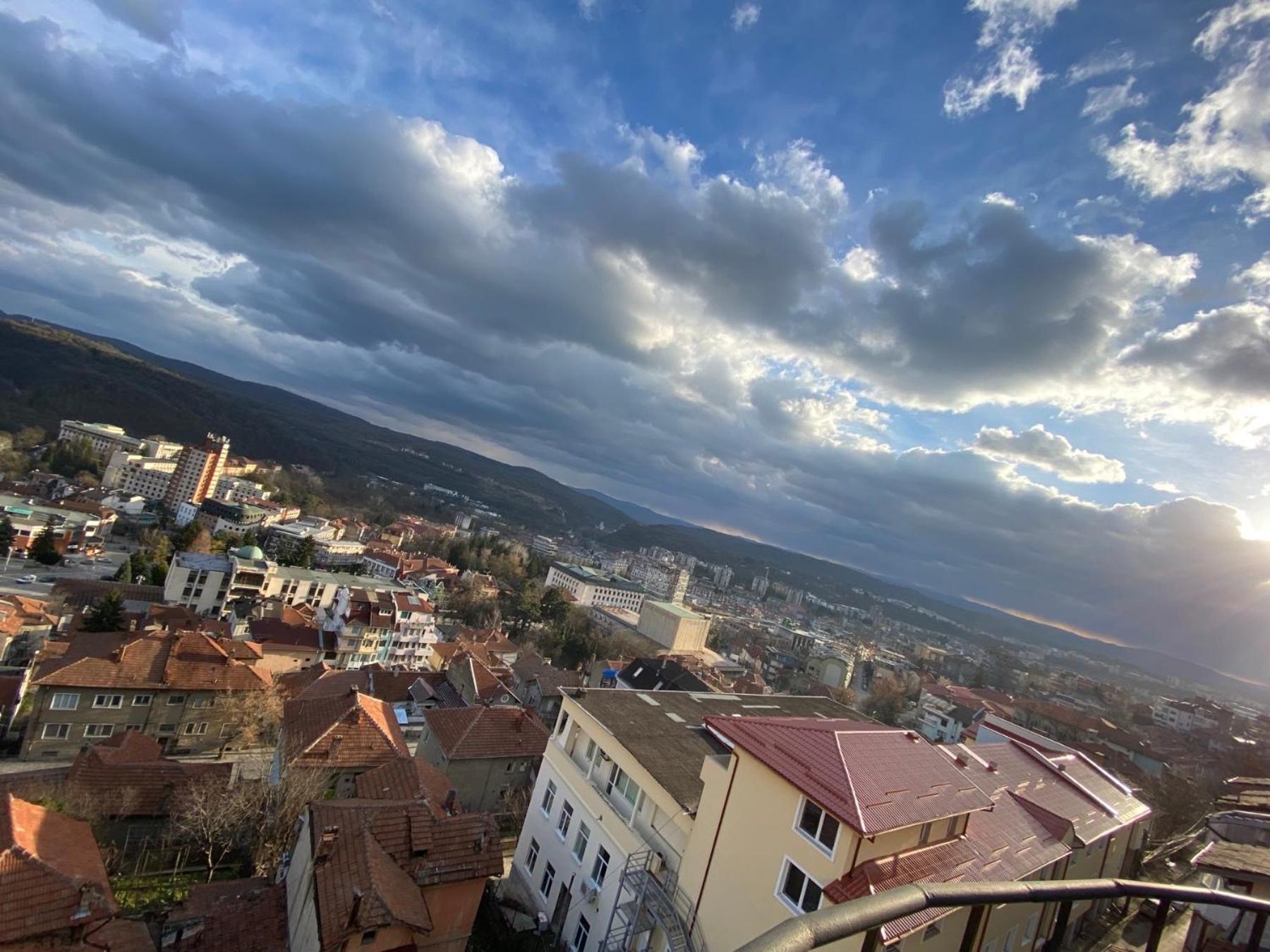 TOP SKY VIEW - Studio Panorama