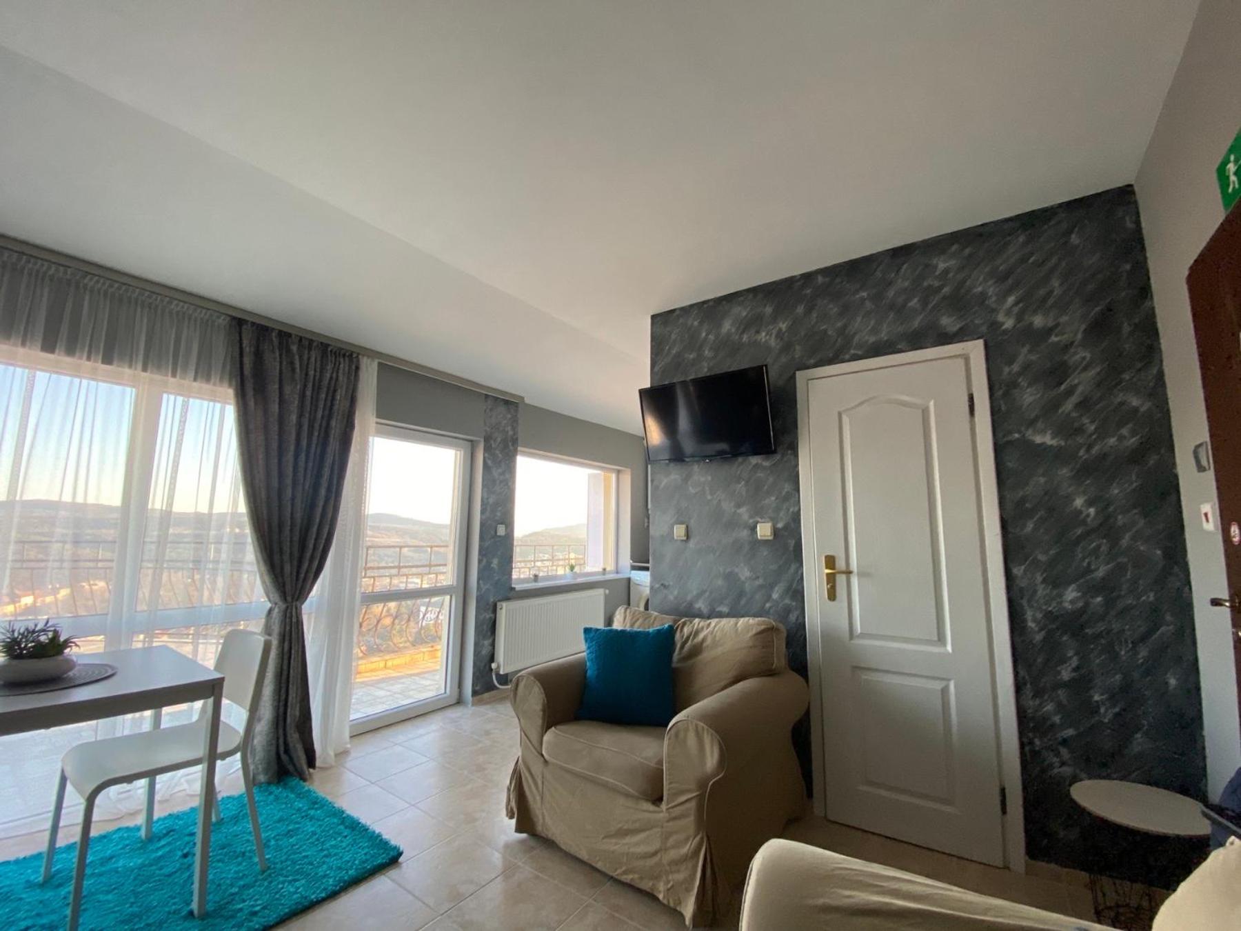 TOP SKY VIEW - Studio Panorama