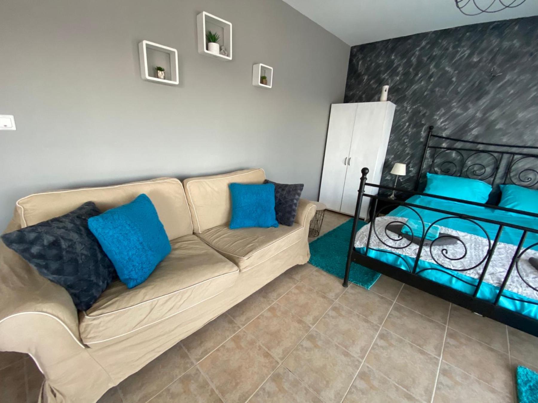 TOP SKY VIEW - Studio Panorama