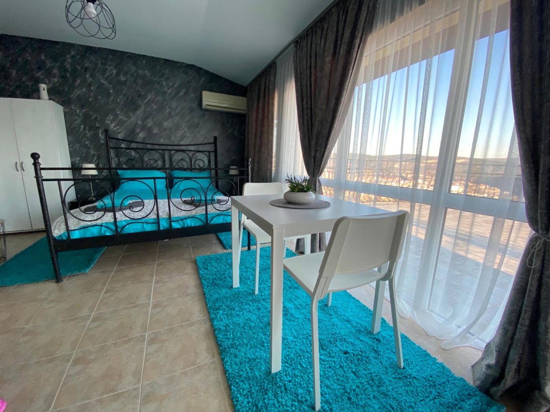 TOP SKY VIEW - Studio Panorama