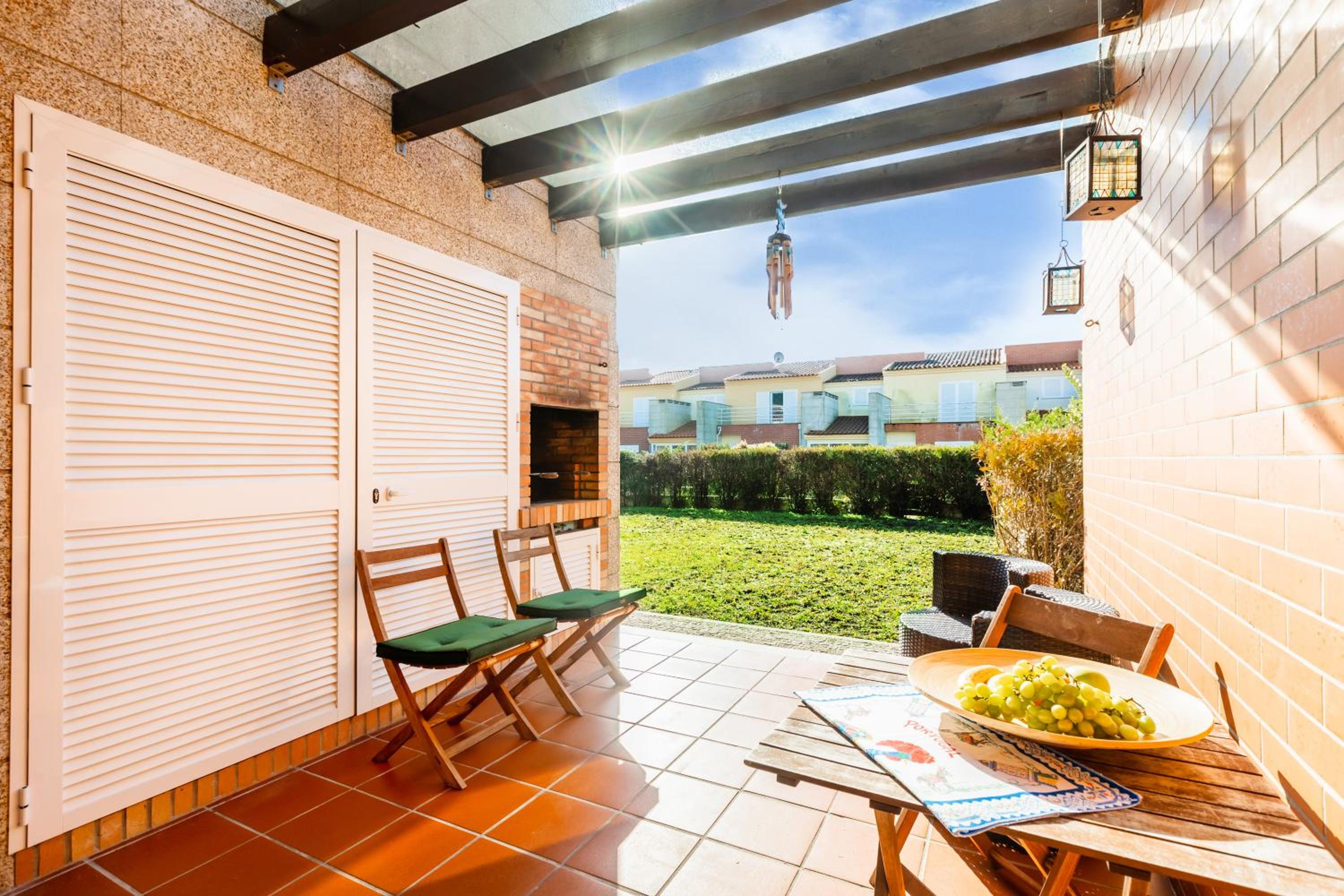 Furadouro Sunny Family Villa view 3