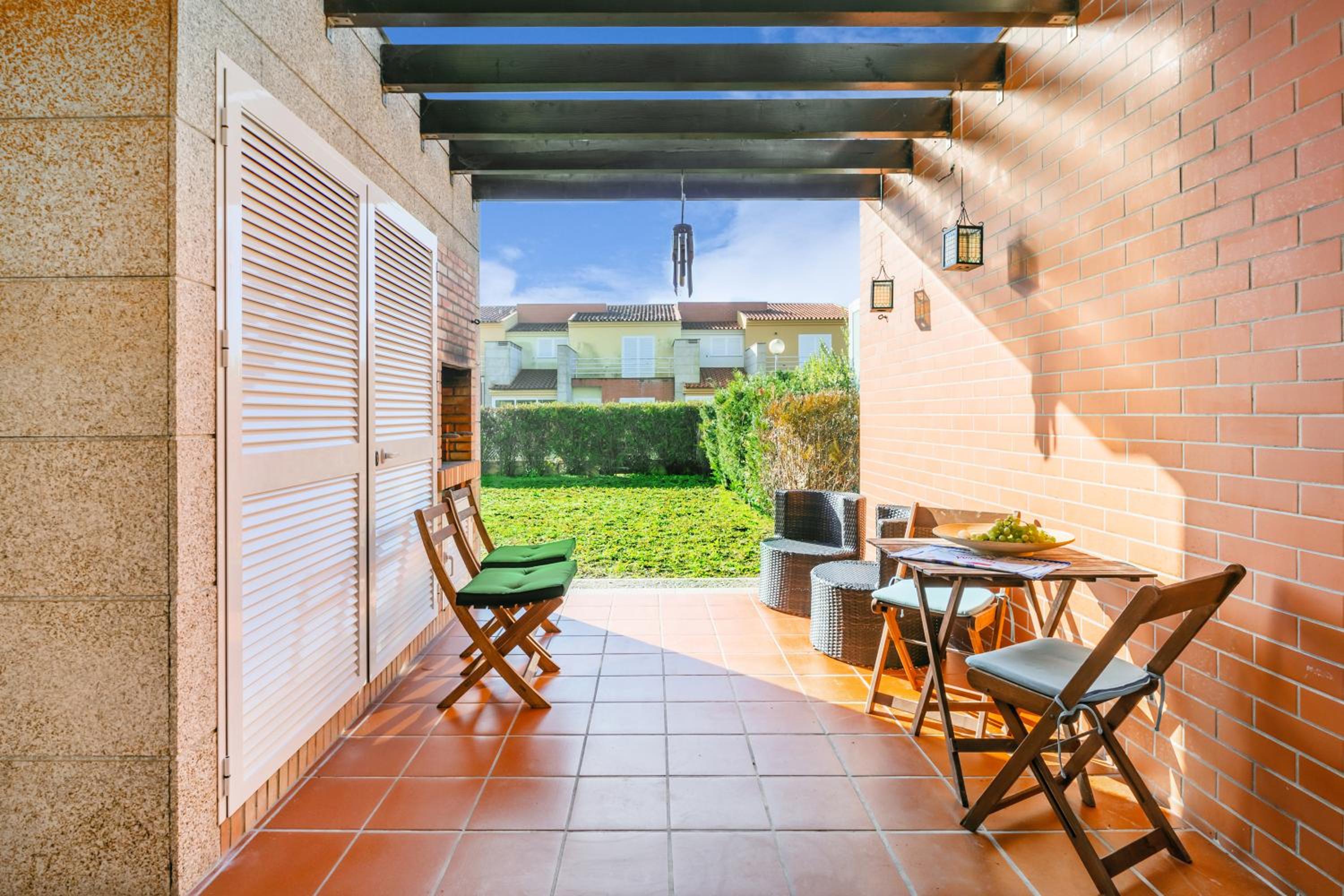 Furadouro Sunny Family Villa view 5
