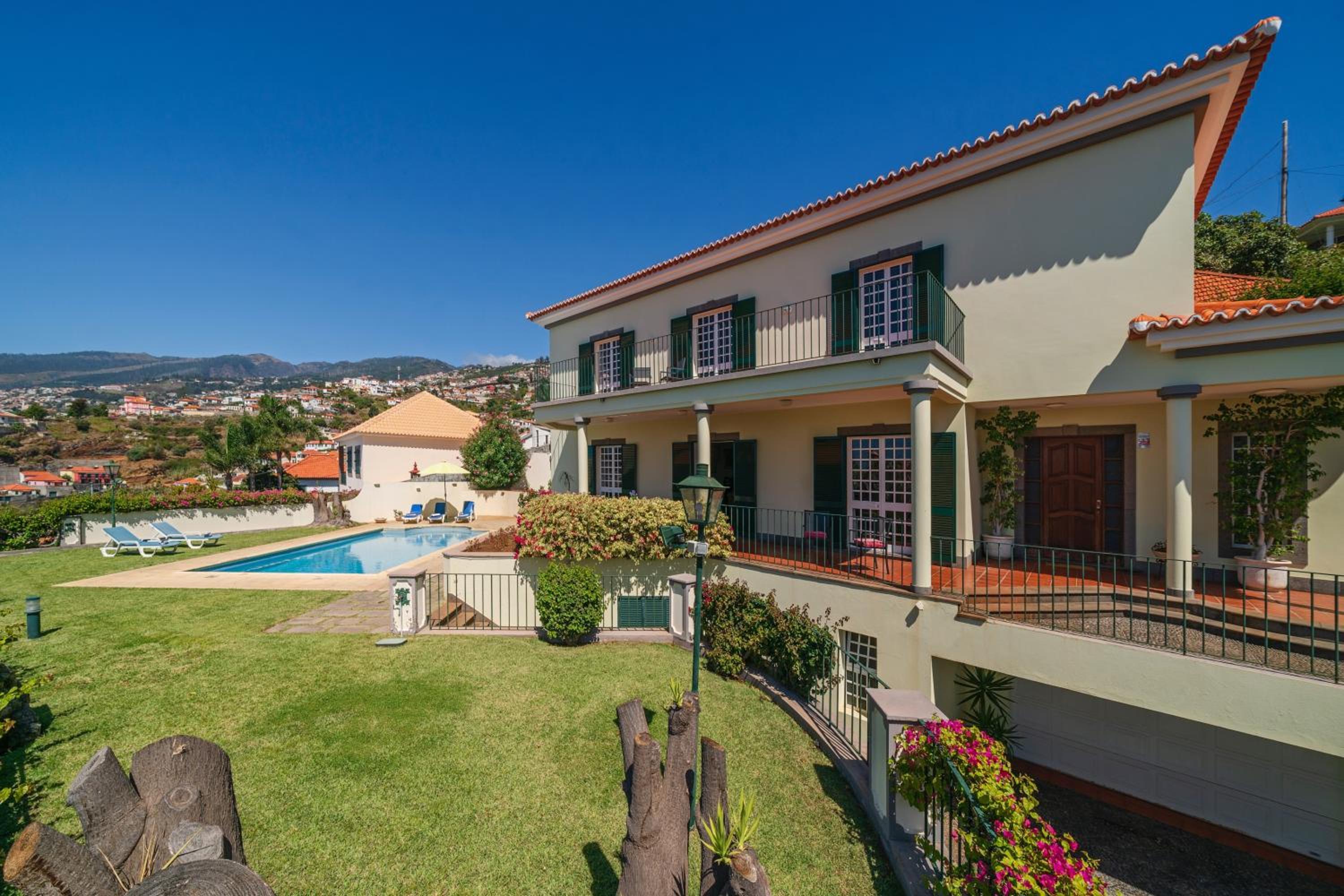 OurMadeira - Villa Vista Sol view 3