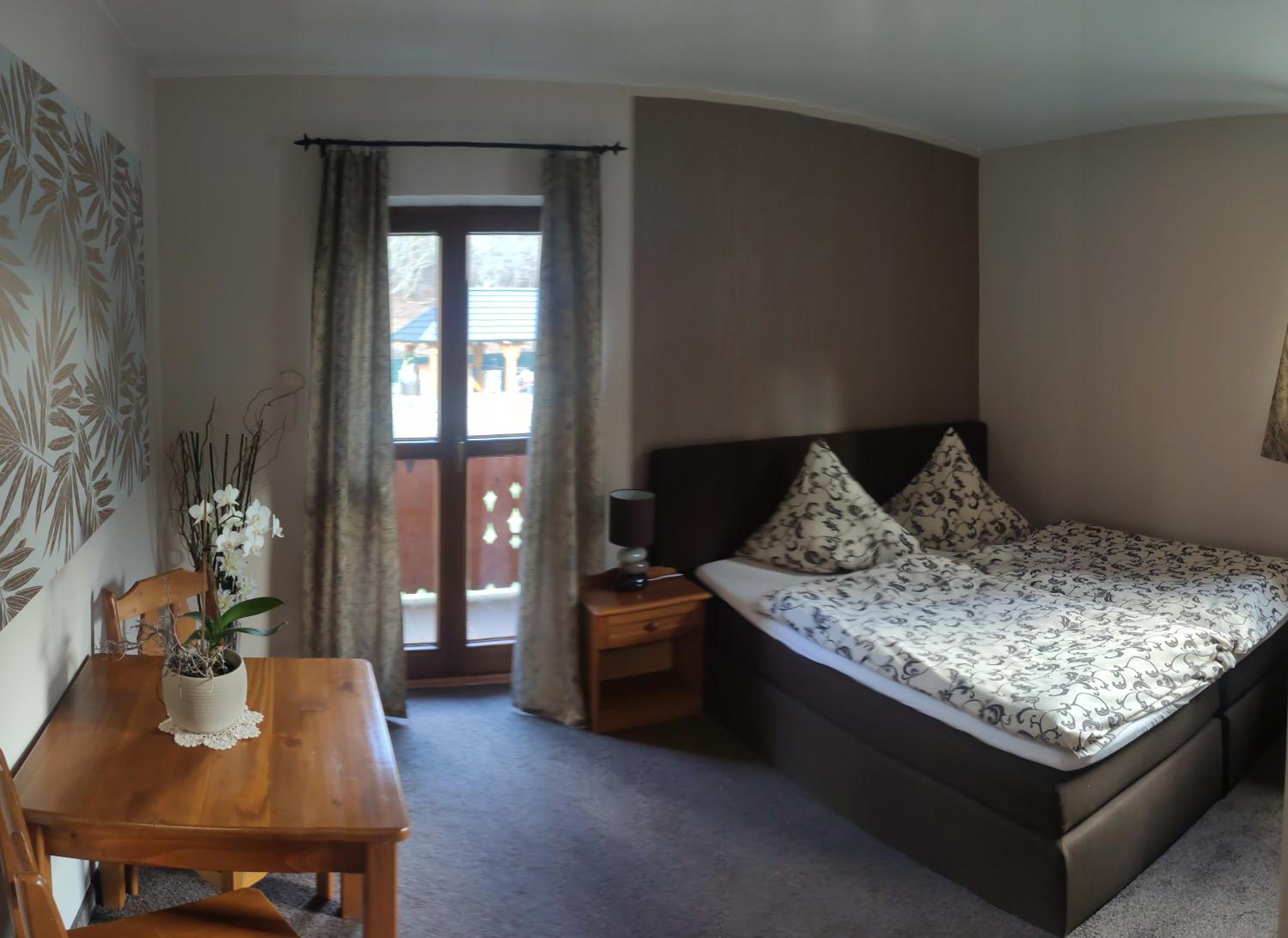 Photo 41