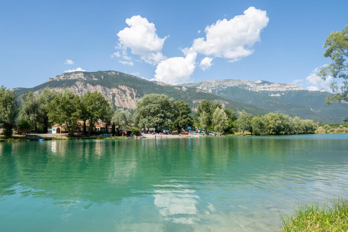 Camping Le Lac Bleu