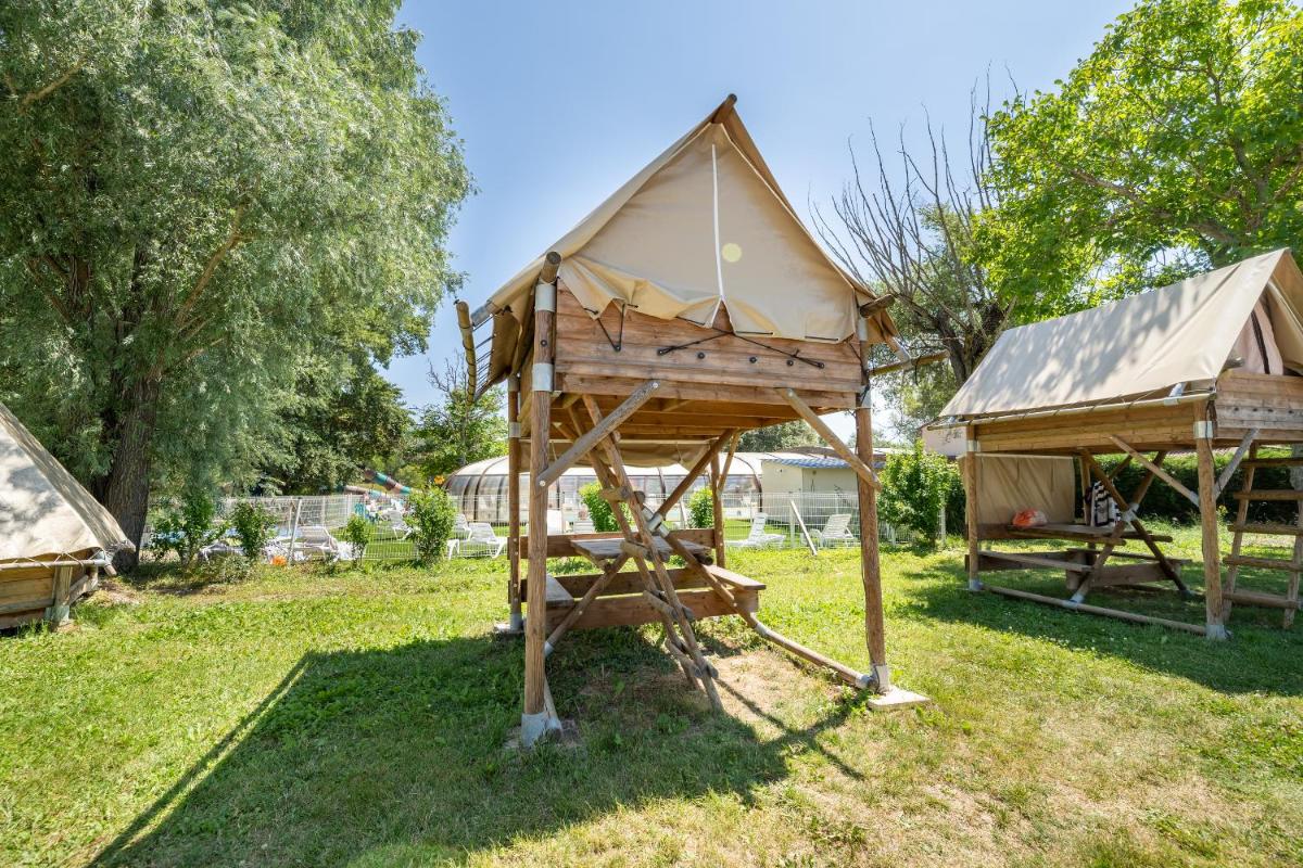 Camping Le Lac Bleu