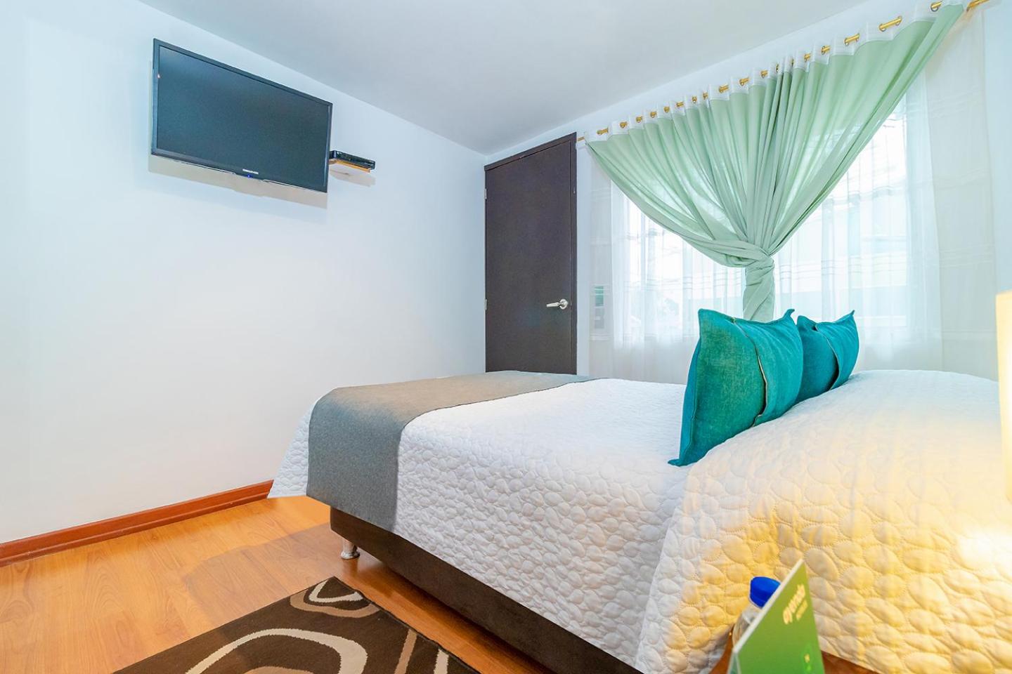 Hotel Bogota Alpes Castellana
