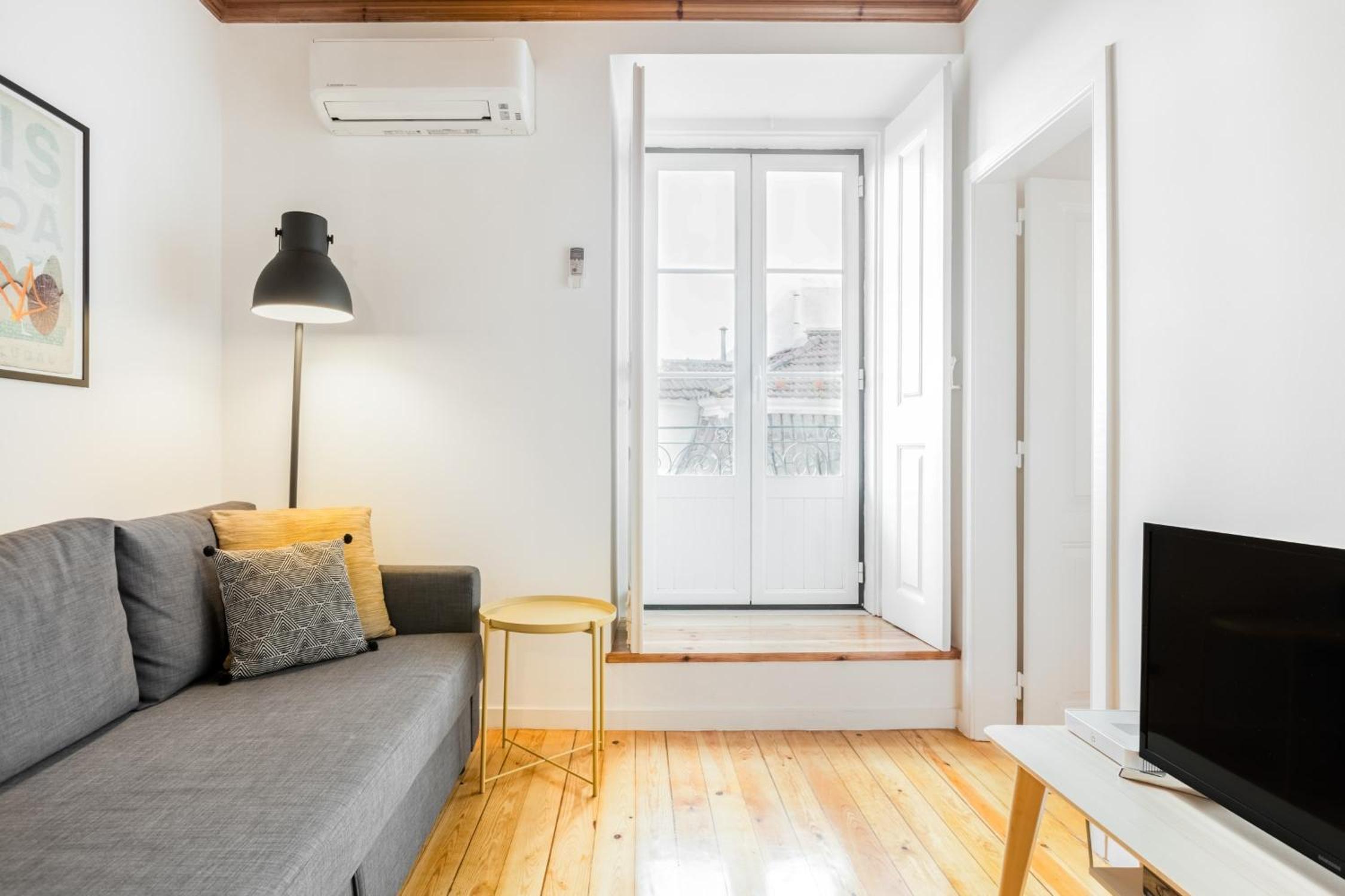 Baixa Heritage Apartments by Cathedral & Tram 28 by NestAtLisbon view 4