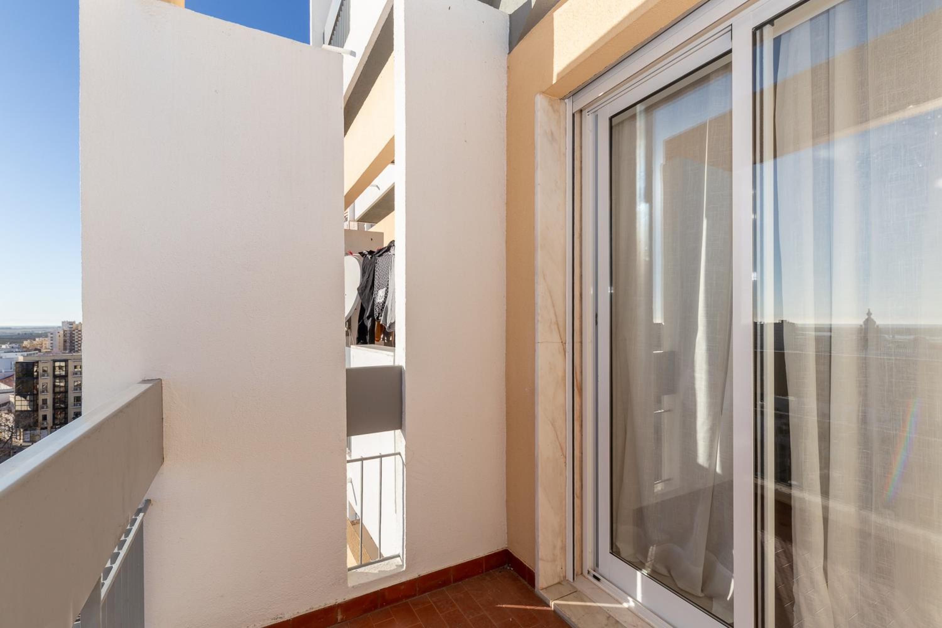 Akisol Faro City view 4