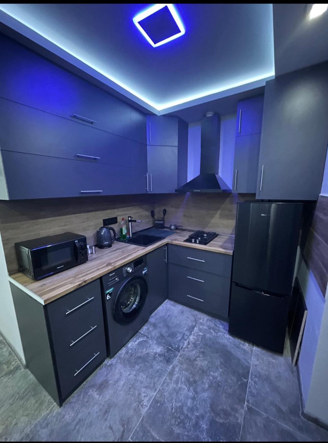 Designed Apartment with French Balcony SELF CHECK IN