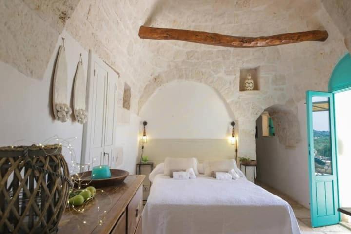 Trulli Il Pinnacolo Verde view 2